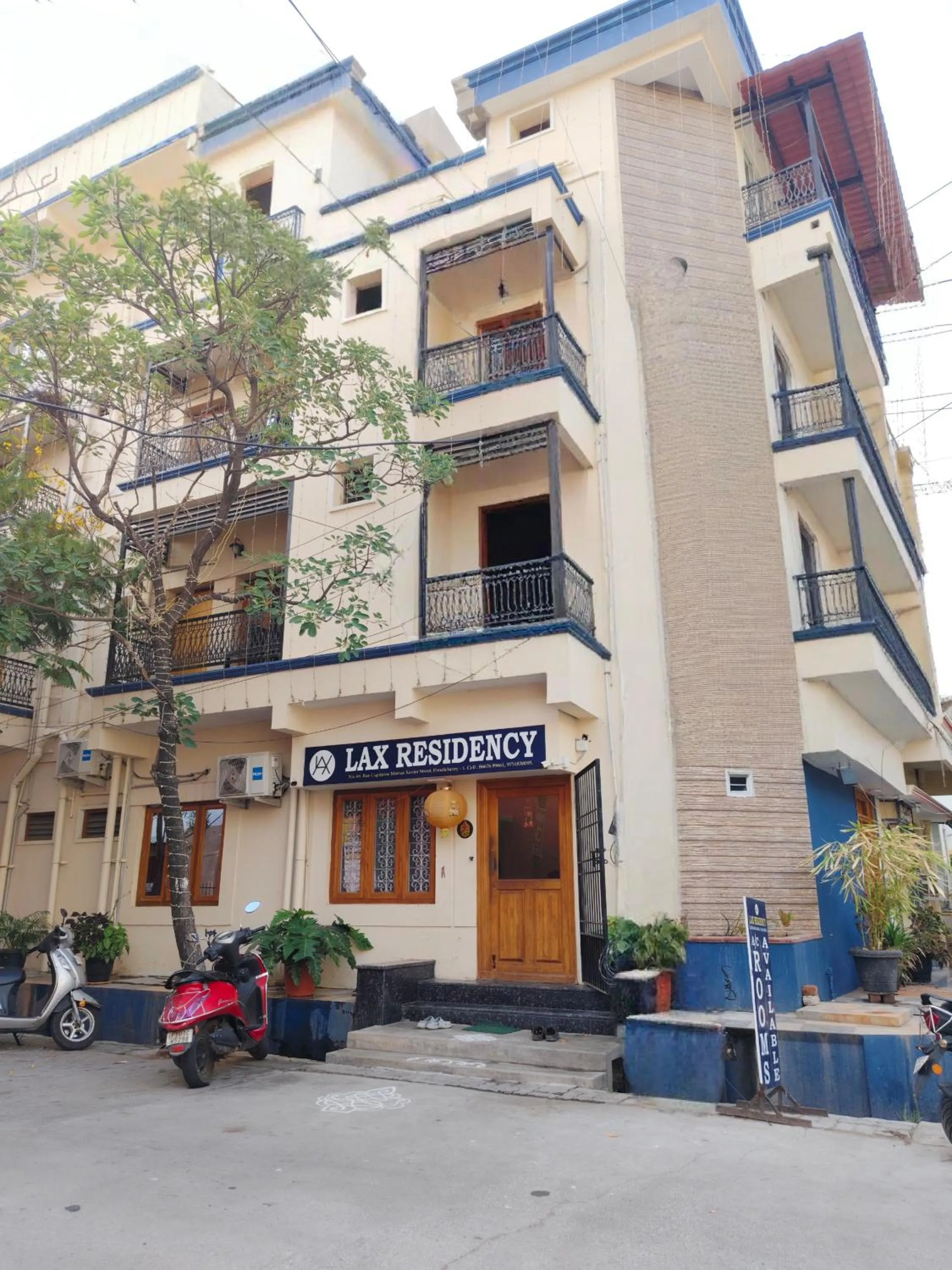 Property building in Lax Residency, White Town, Pondicherry