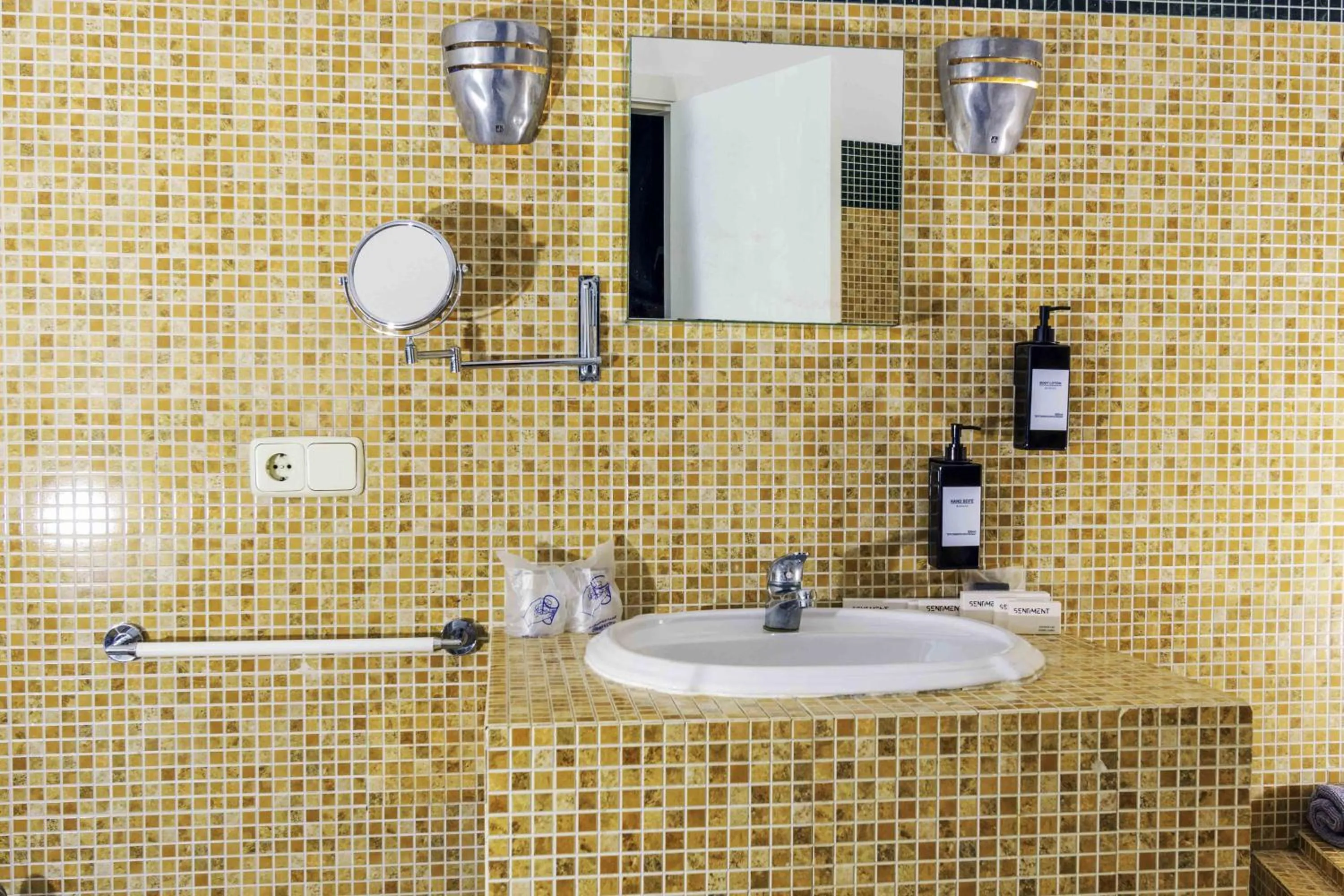 Bathroom in Hotel Utopía