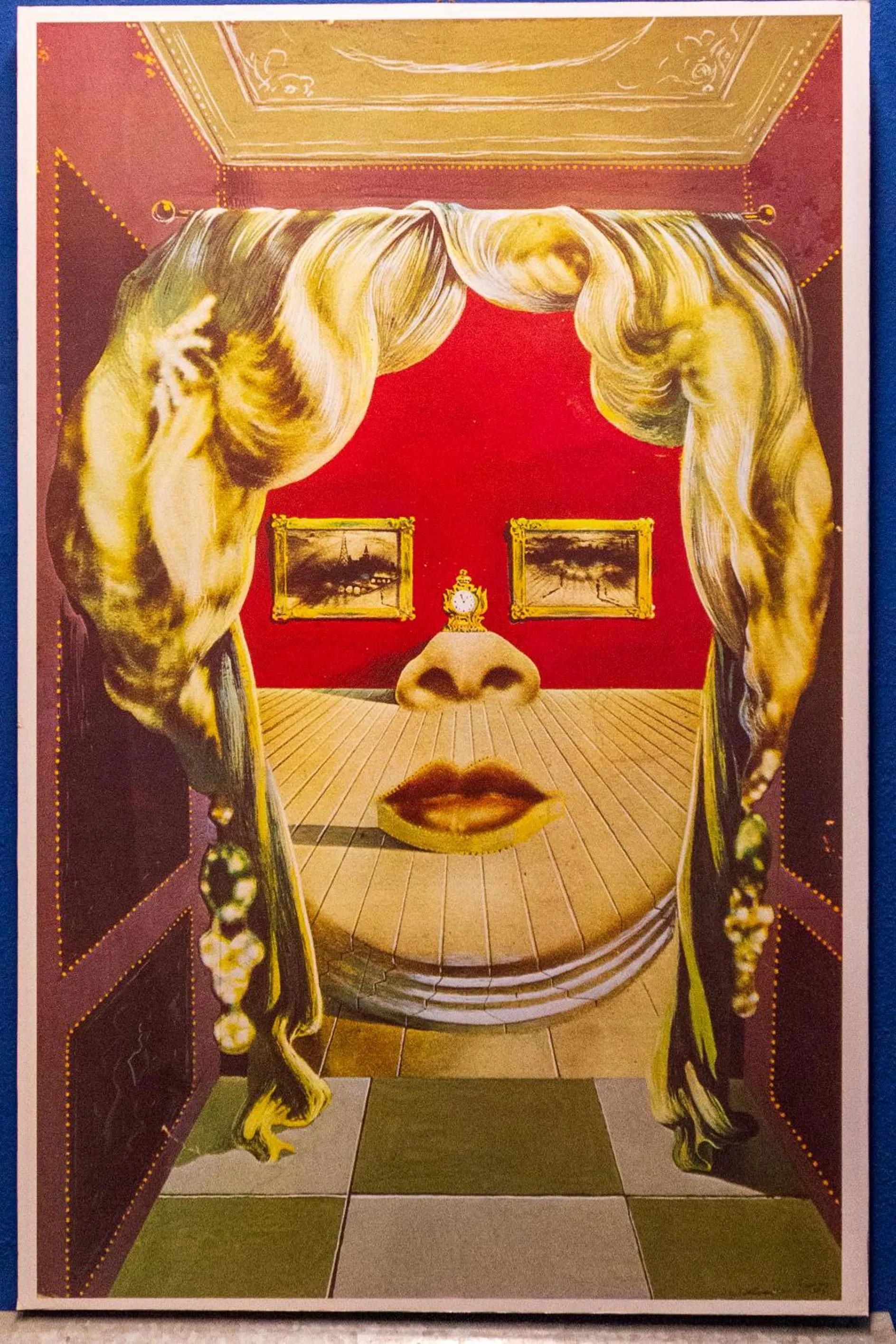 Decorative detail in Hotel Utopía