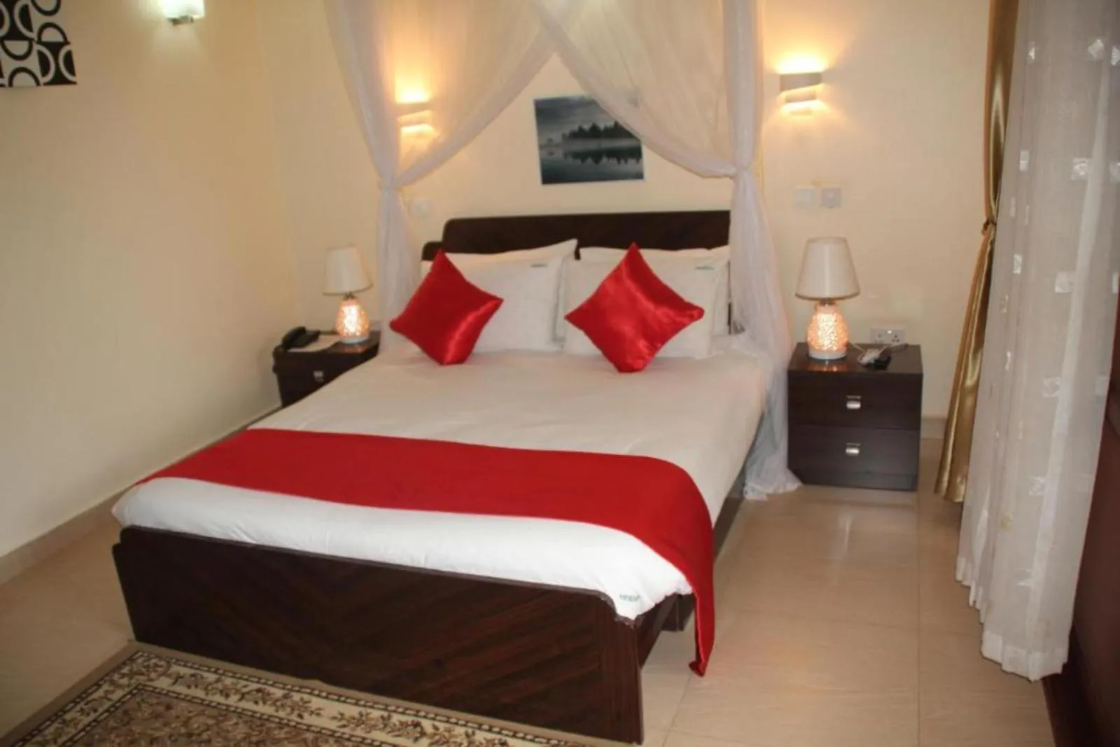 Bed in Miika Eco Resort Hotel