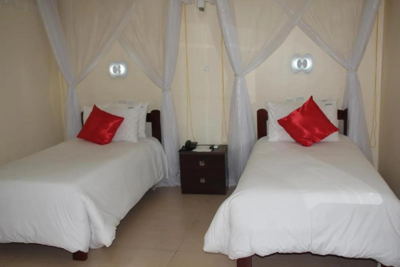 Bed in Miika Eco Resort Hotel