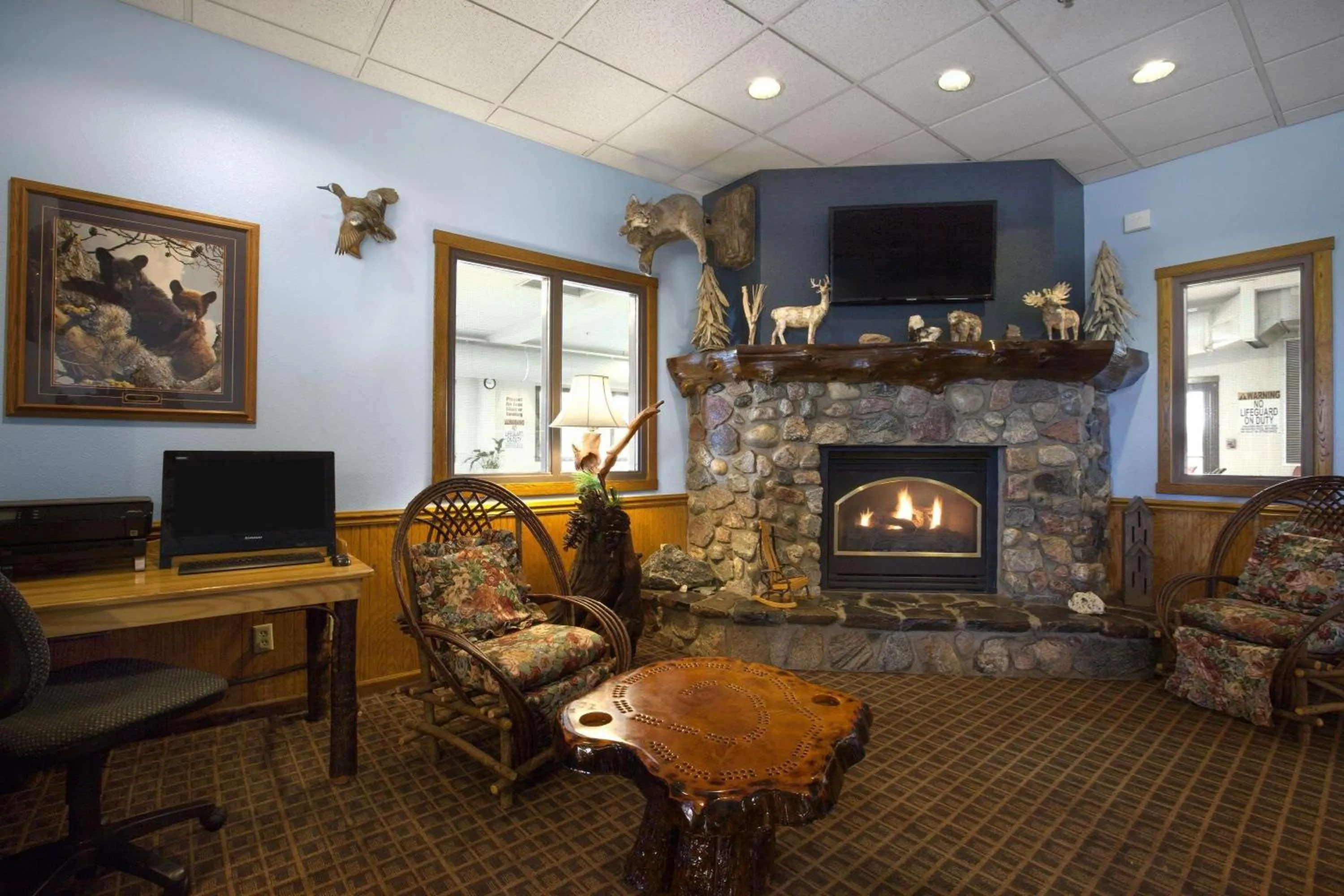 Lobby or reception in Super 8 by Wyndham Eveleth