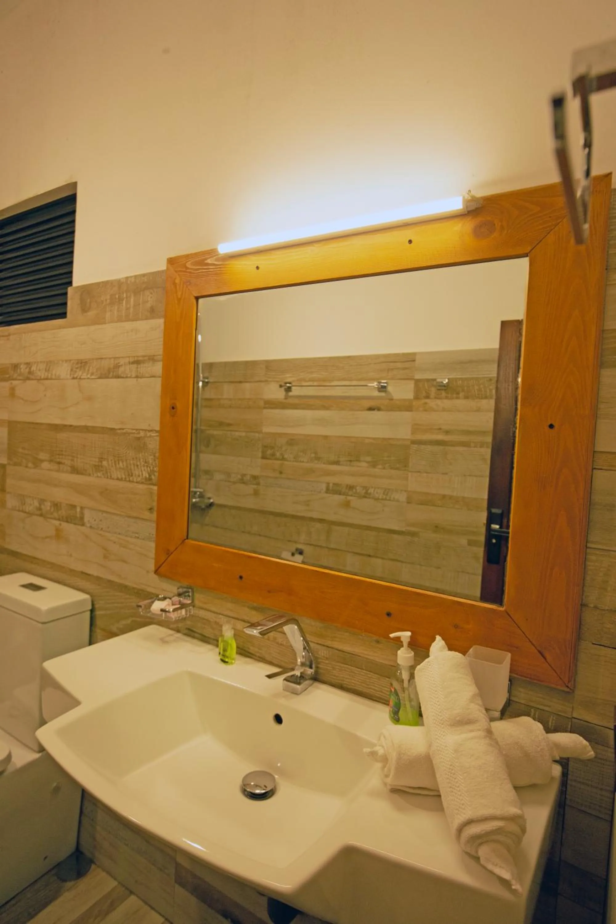 Bathroom in Green Hill