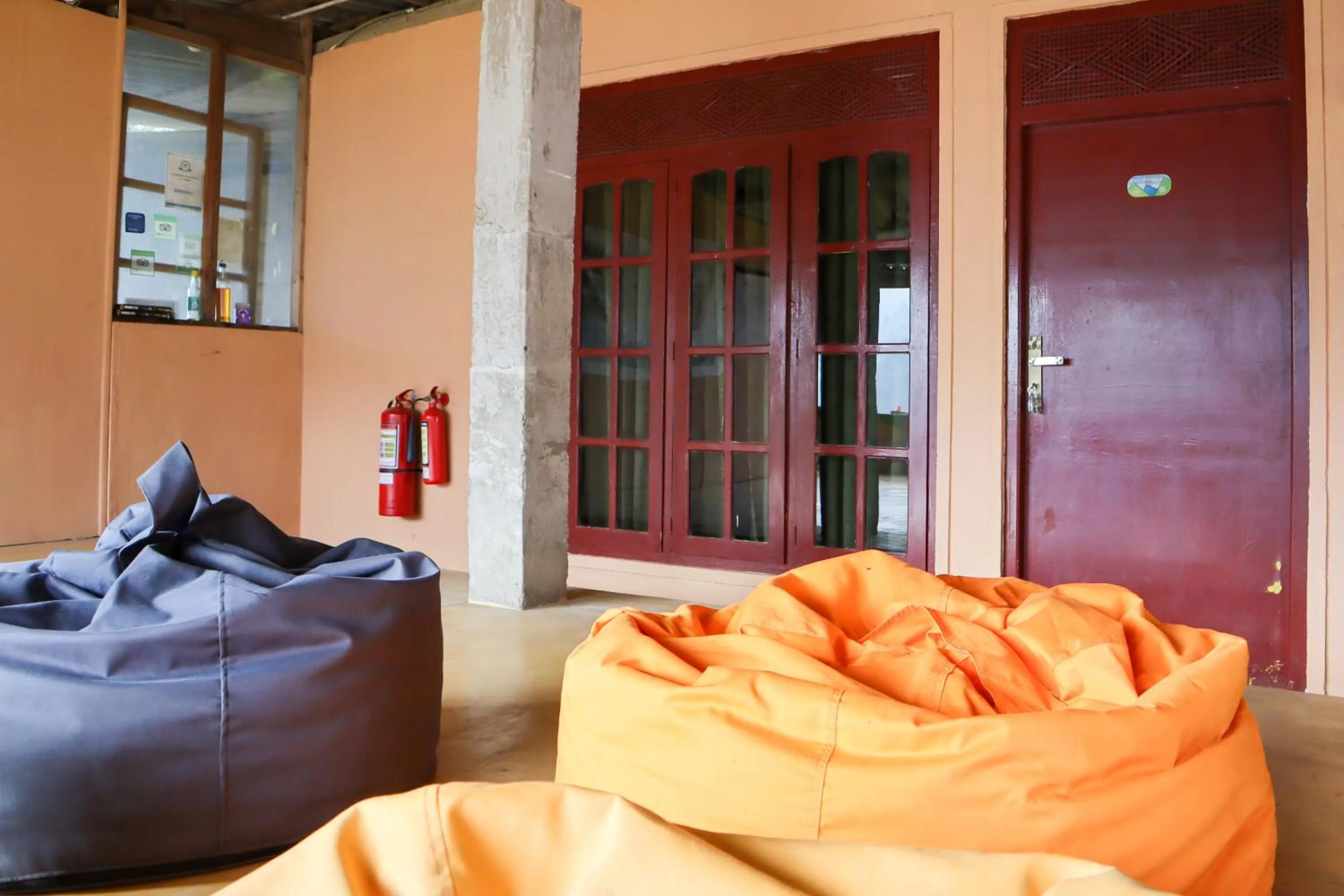 Seating area in Green Hill