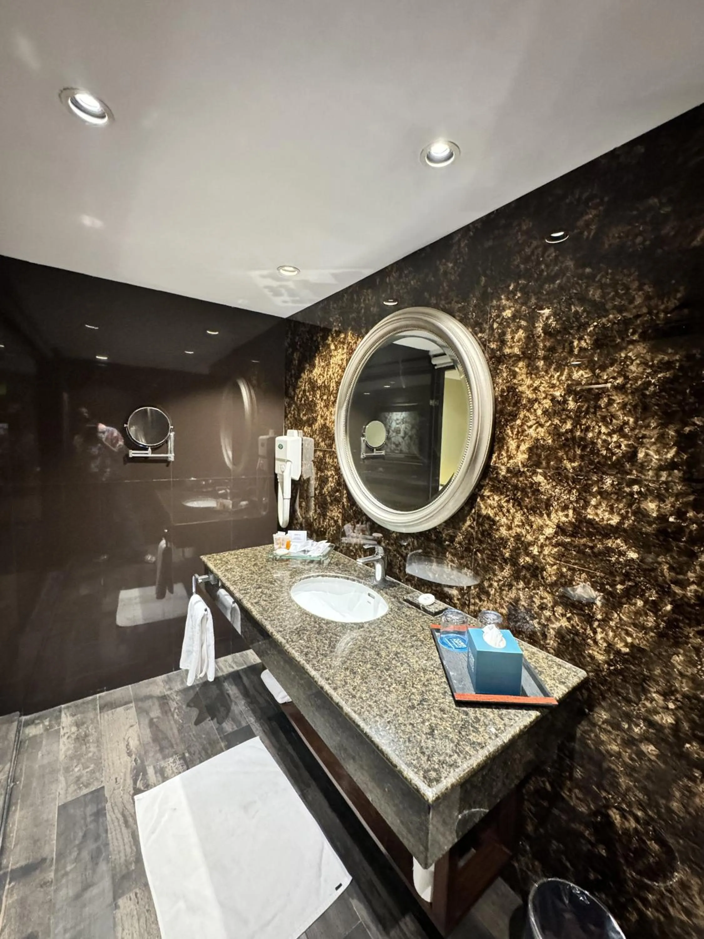 Bathroom in Four Points by Sheraton Lahore