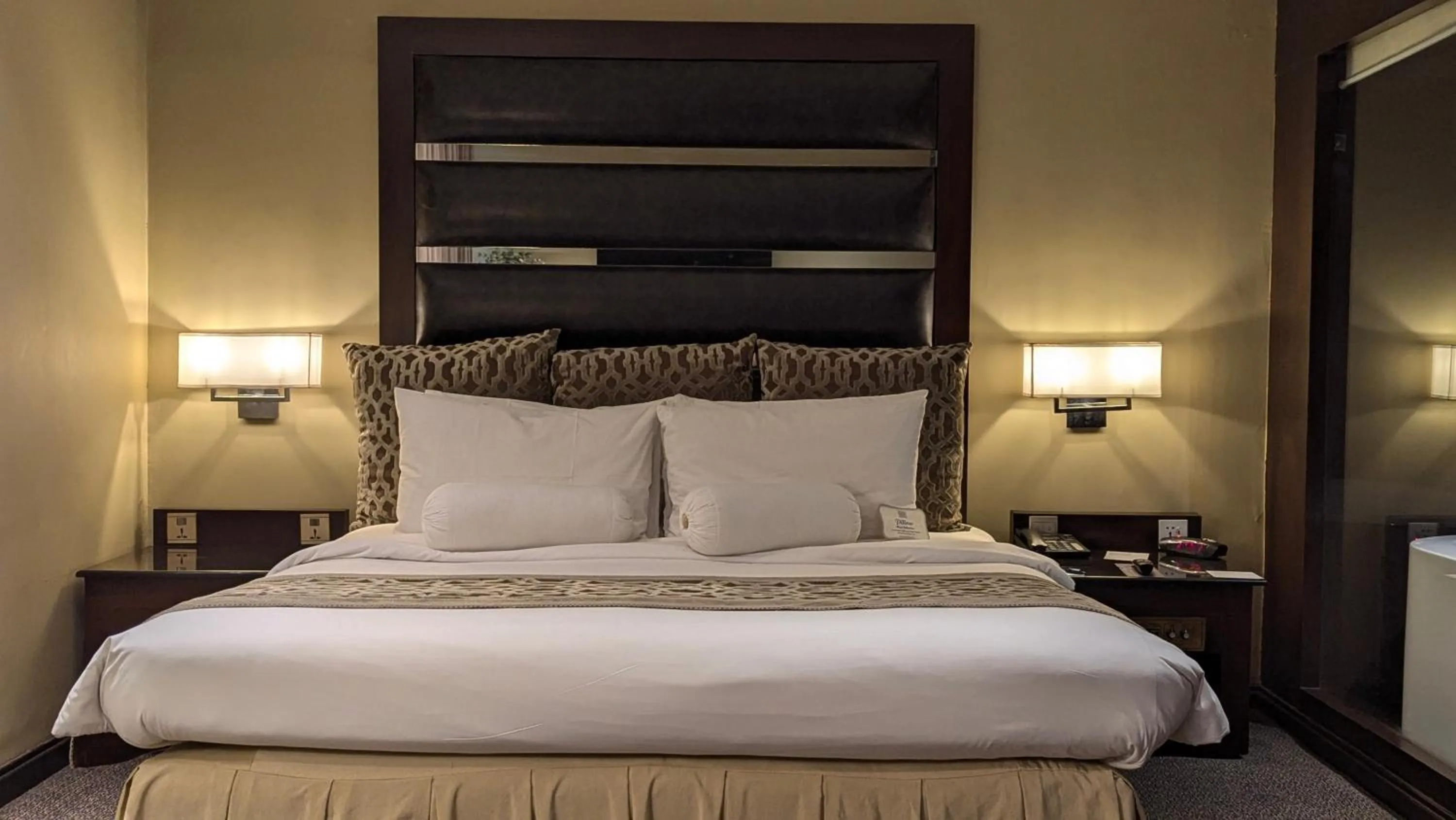 Bed in Four Points by Sheraton Lahore