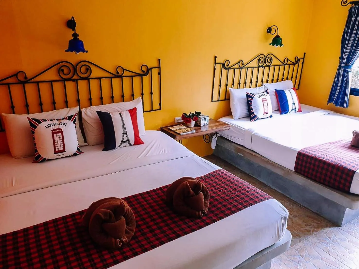 Bed in The Castello Resort