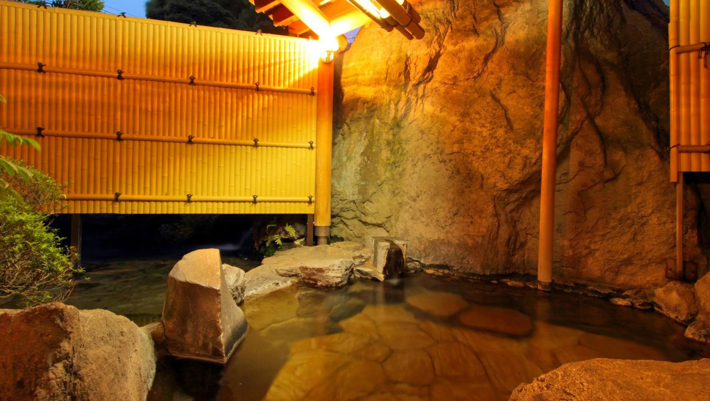 Hot Spring Bath in Isawa View Hotel