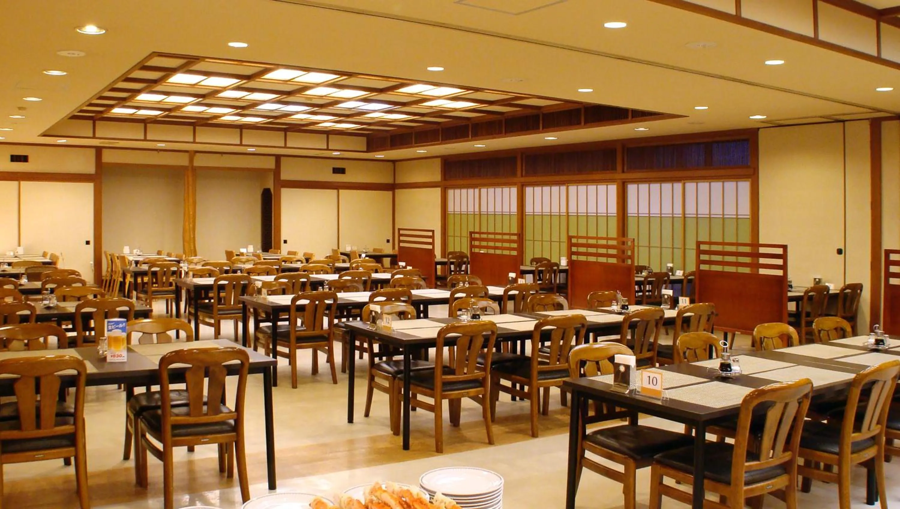Restaurant/places to eat in Kasugai View Hotel