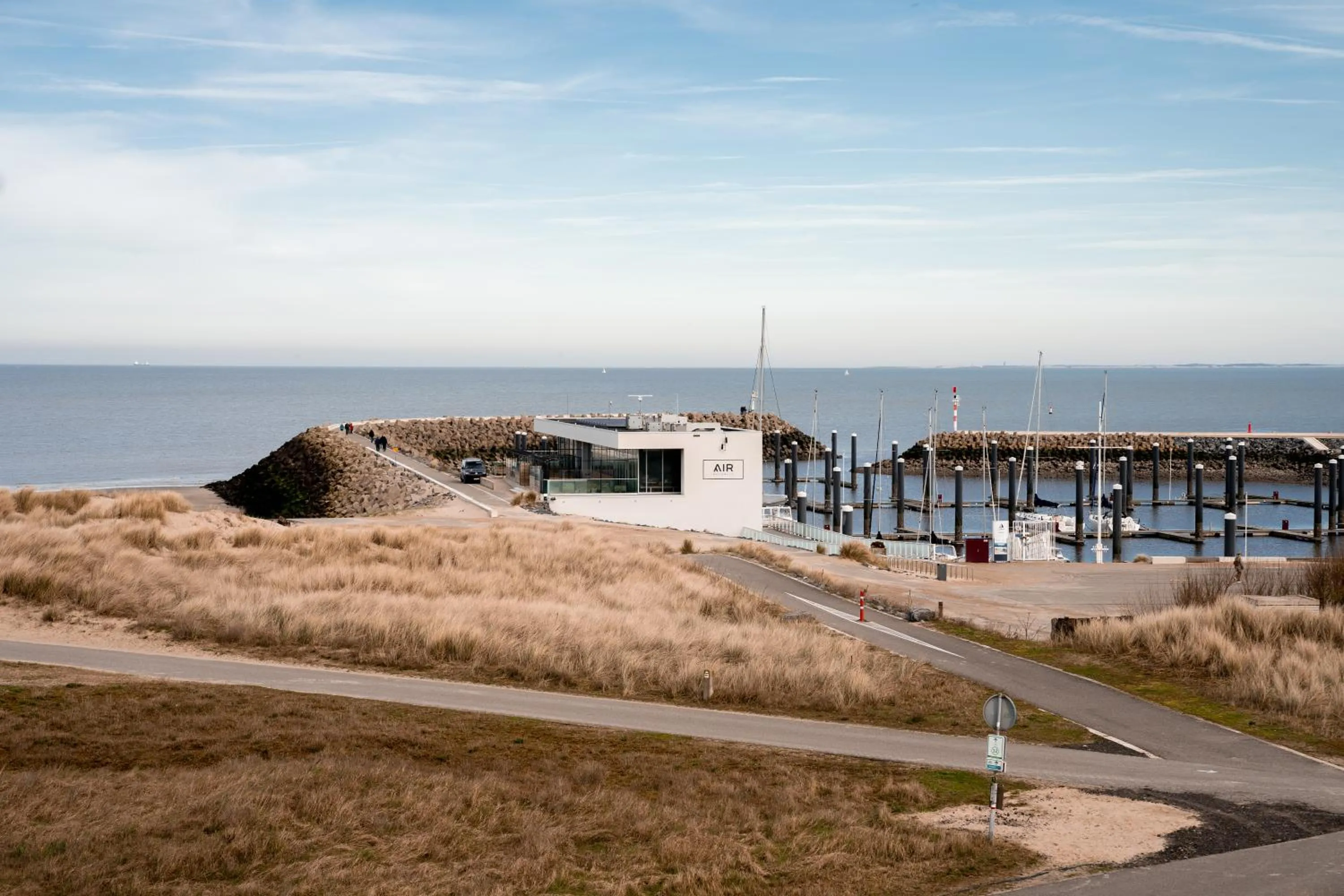 Beach in Noordzee, Hotel & Spa