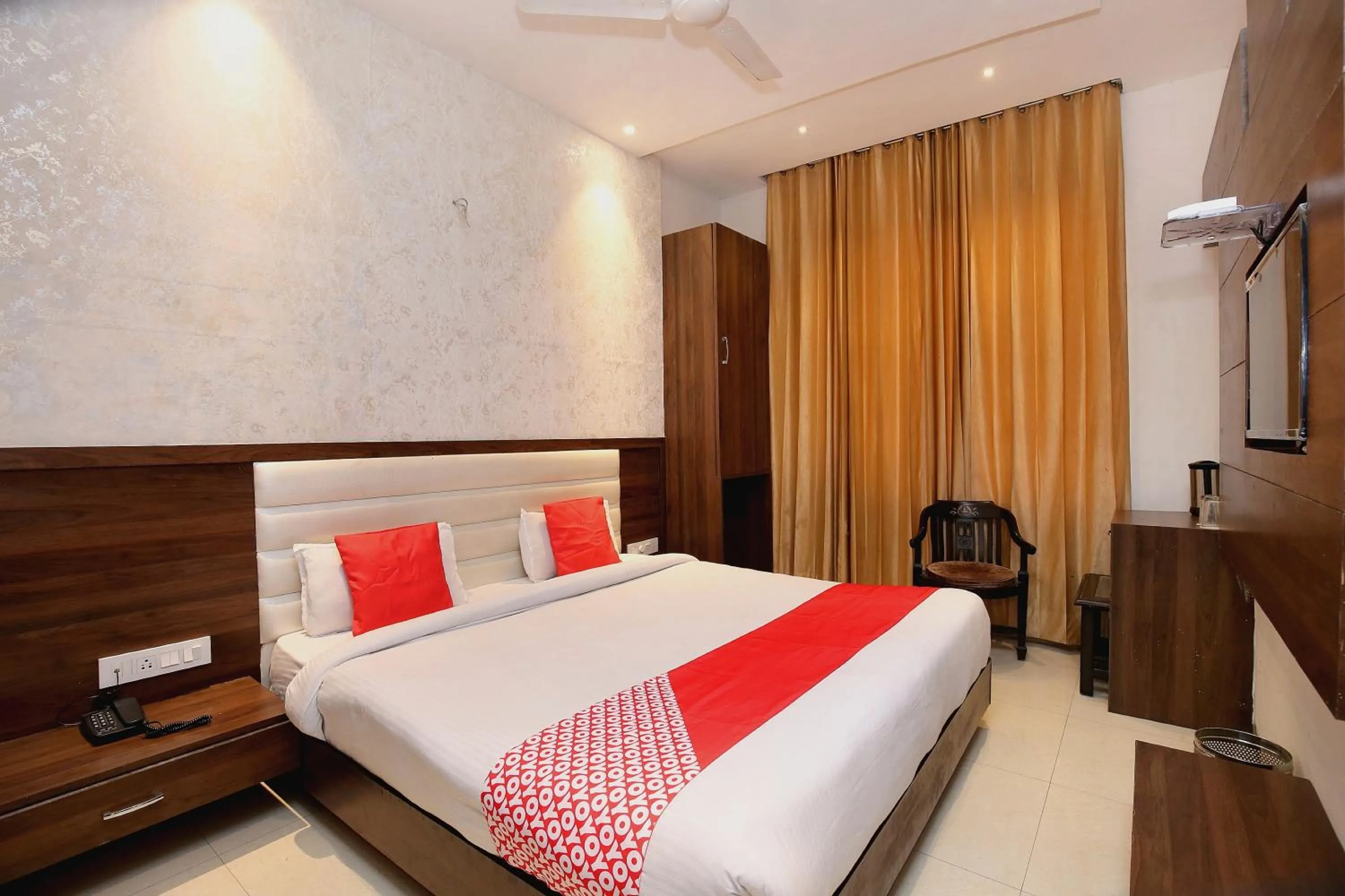 Bedroom, Bed in Super Hotel O Winner Inn