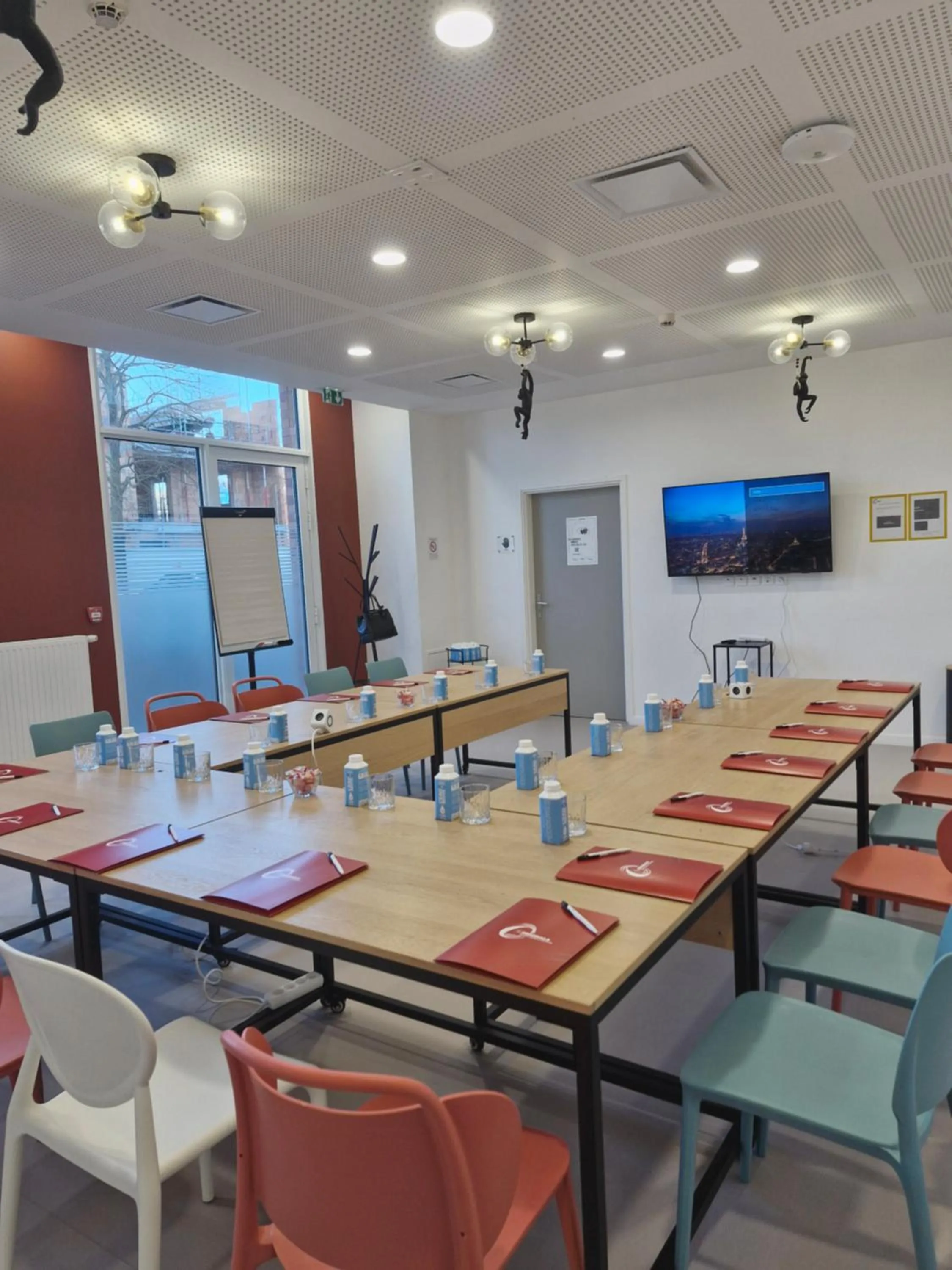 Meeting/conference room in The Originals Residence, Le Wax, Lille Est