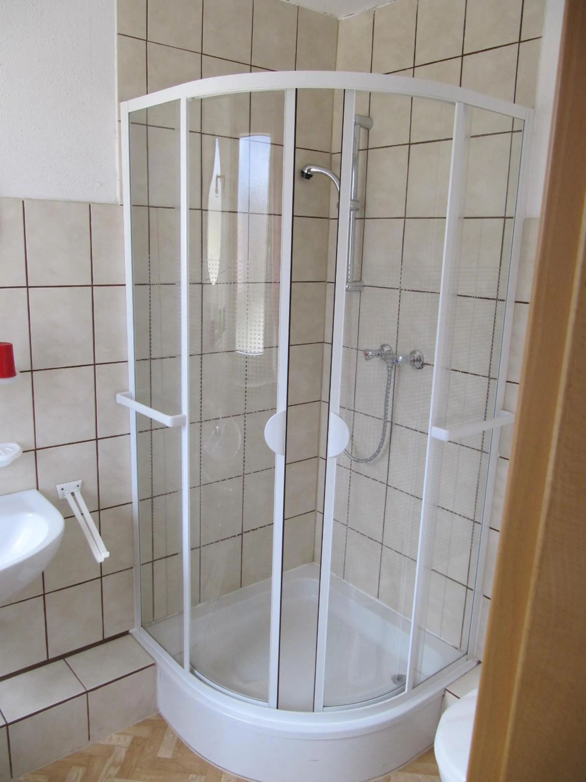 Photo of the whole room in Hotel Deutsches Haus Francop