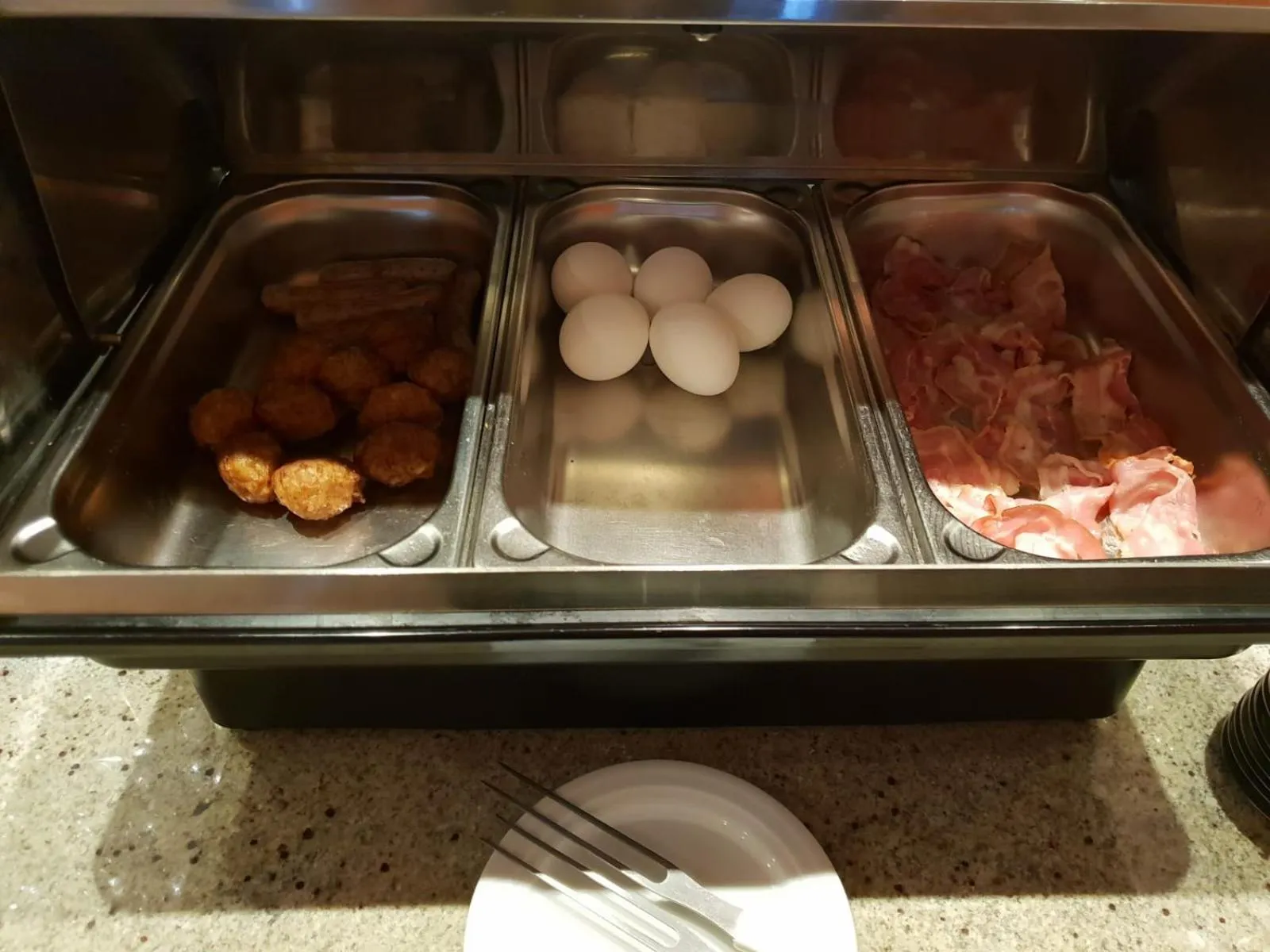 Breakfast in Hotel zum Goldenen Wagen