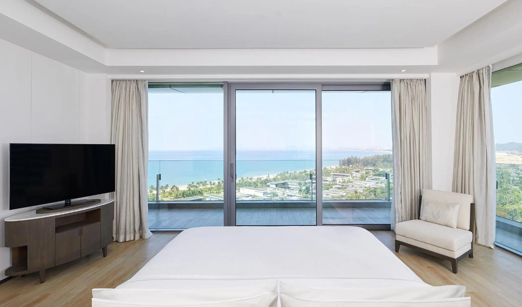 Photo of the whole room, Bed in The Westin Blue Bay Resort & Spa