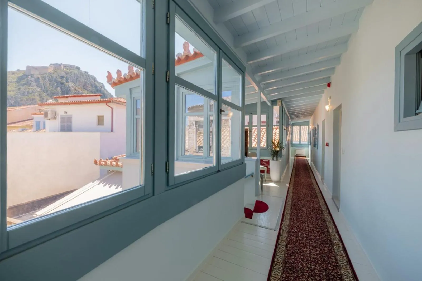 Property building in 999 Luxury Hotel