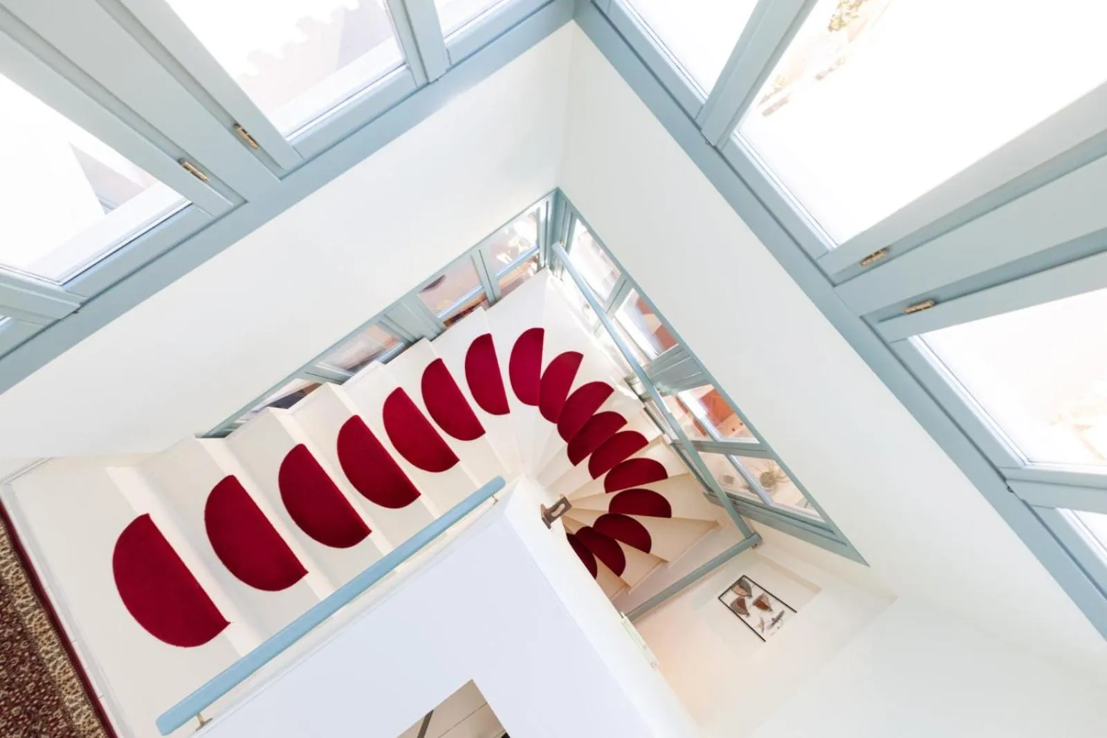 Property building in 999 Luxury Hotel