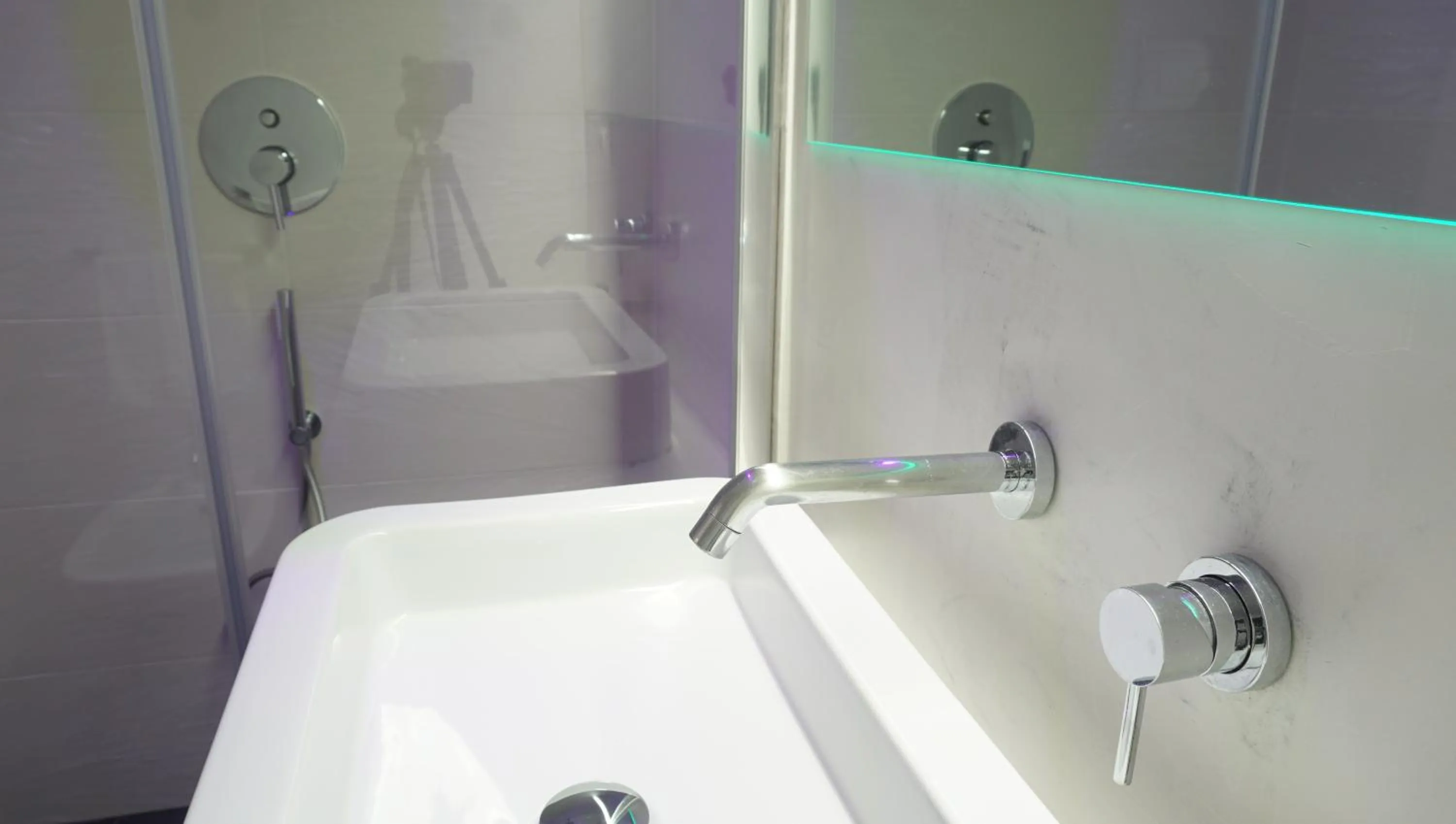 Bathroom in 1743 Loft