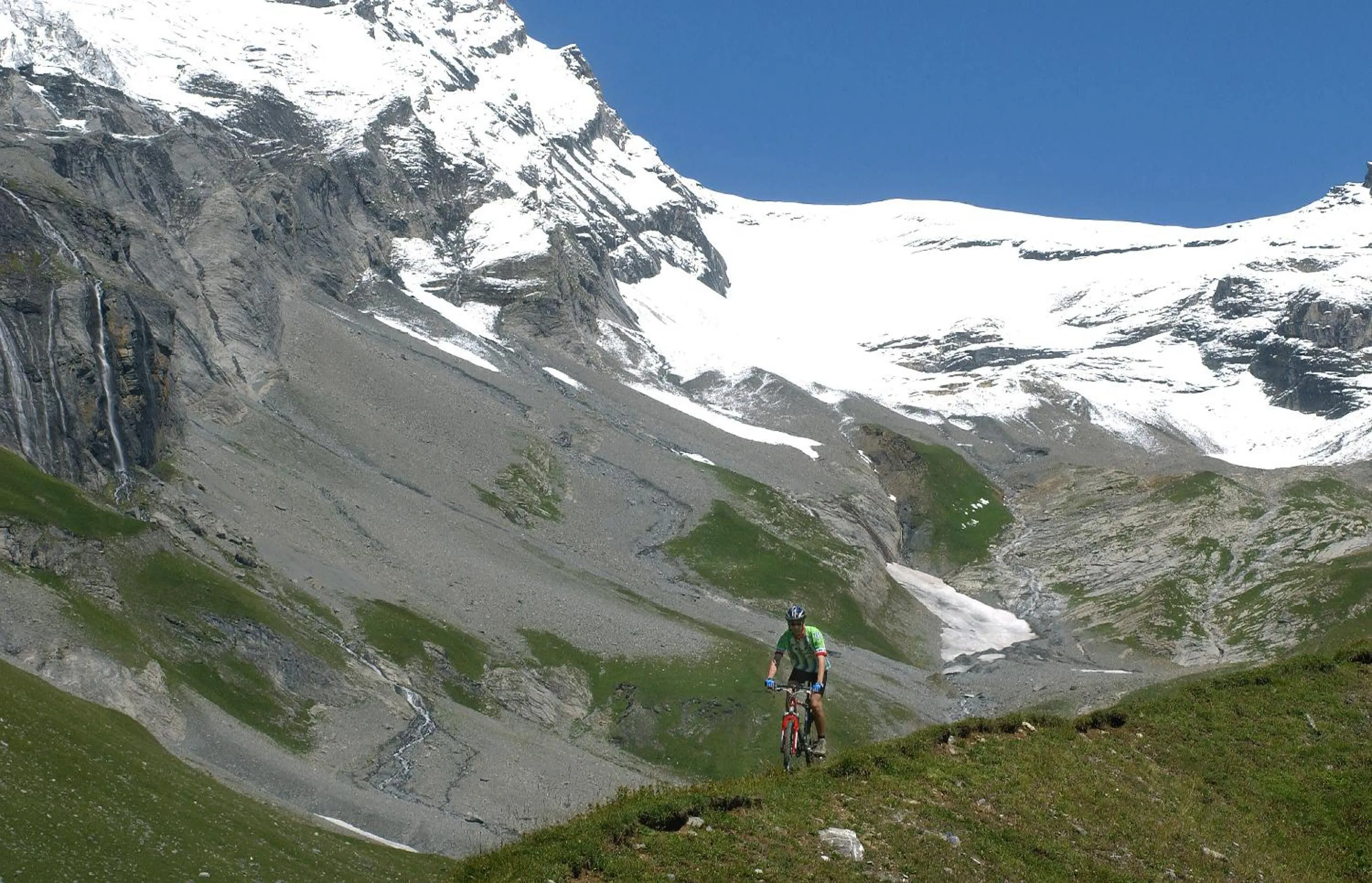Hotel Alpenblick-Leukerbad-Therme