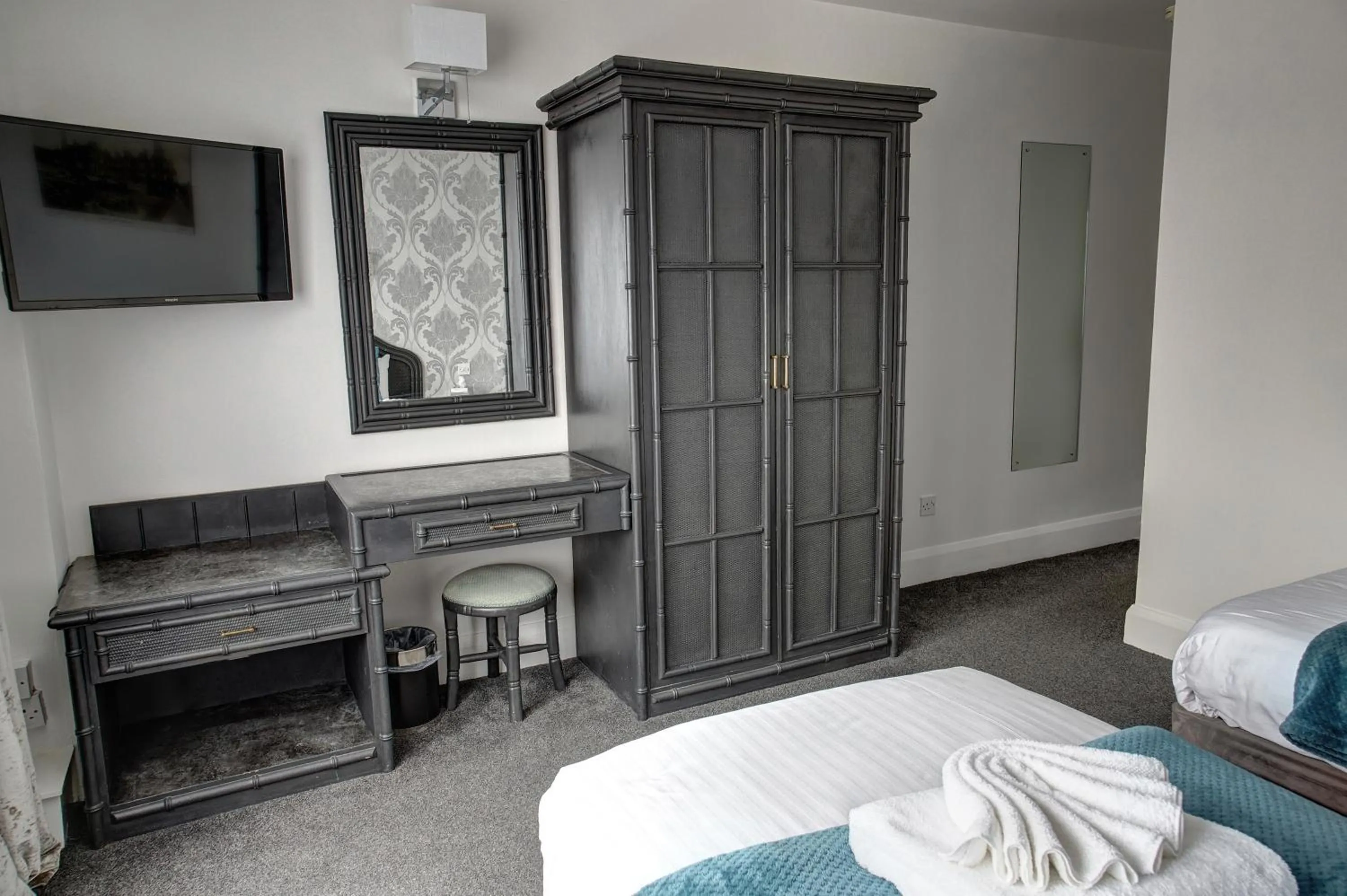 Bed in The Orwell Hotel