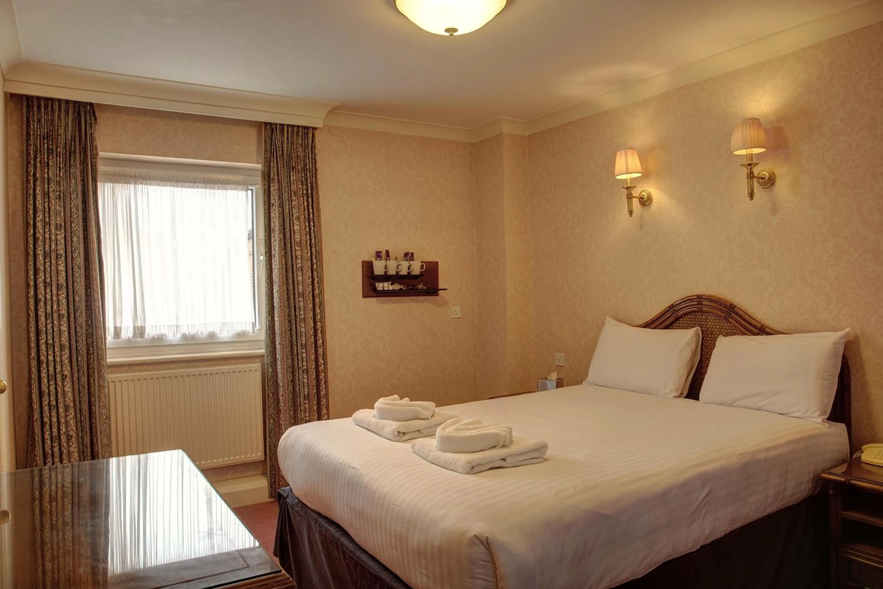 Bed in The Orwell Hotel