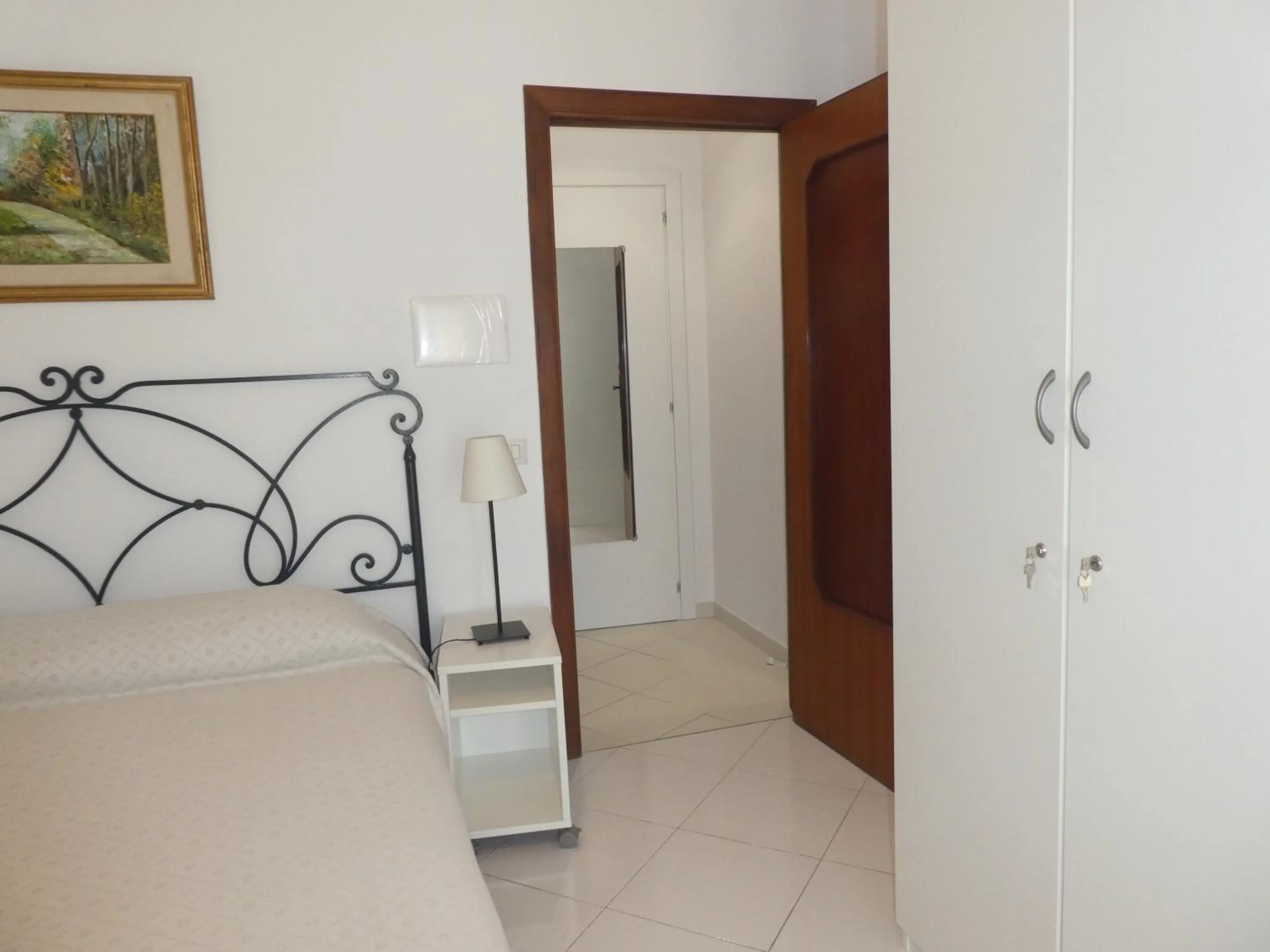 Photo of the whole room in SoggiorniSorrento