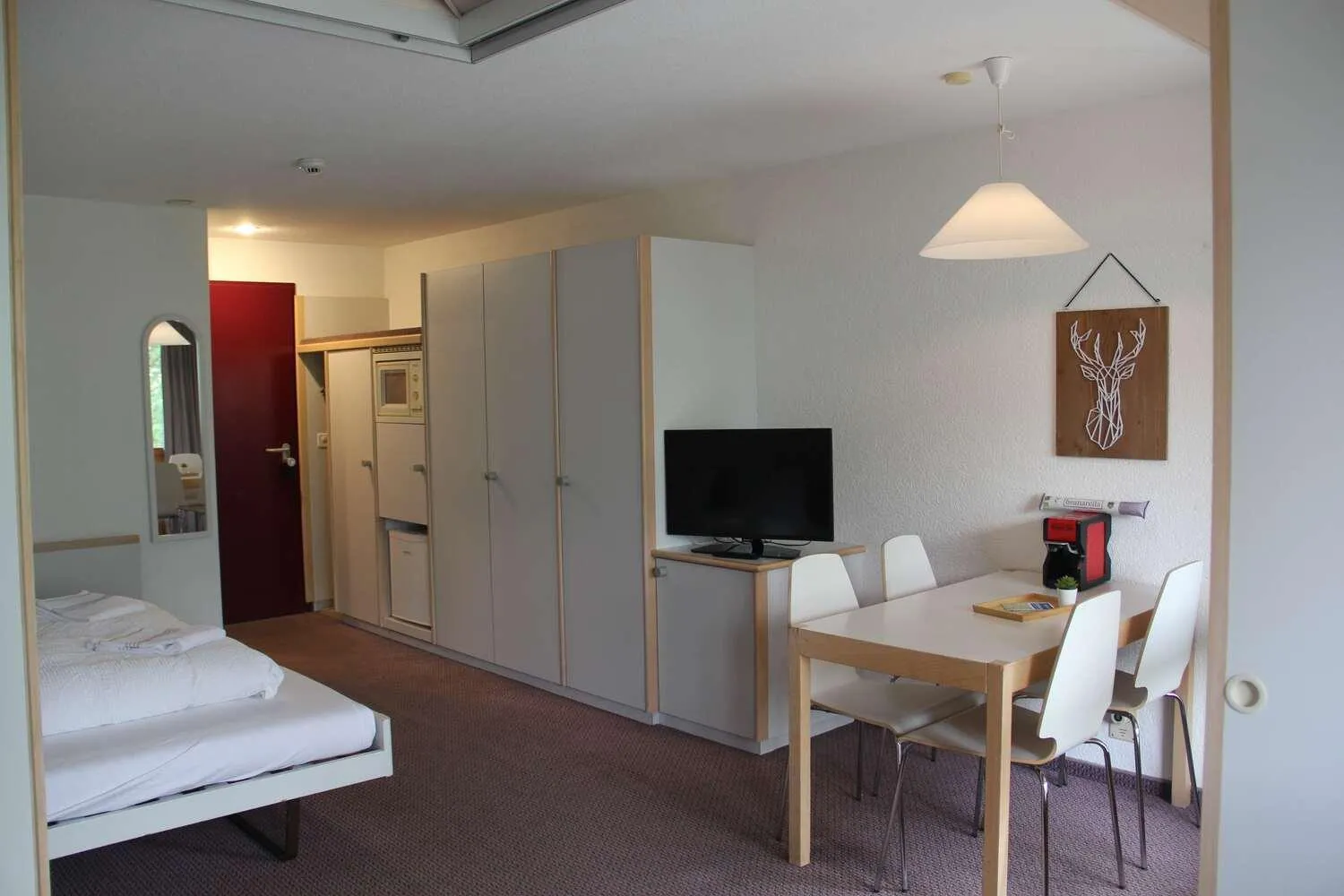 Bed in LODGE - Elements Lodge