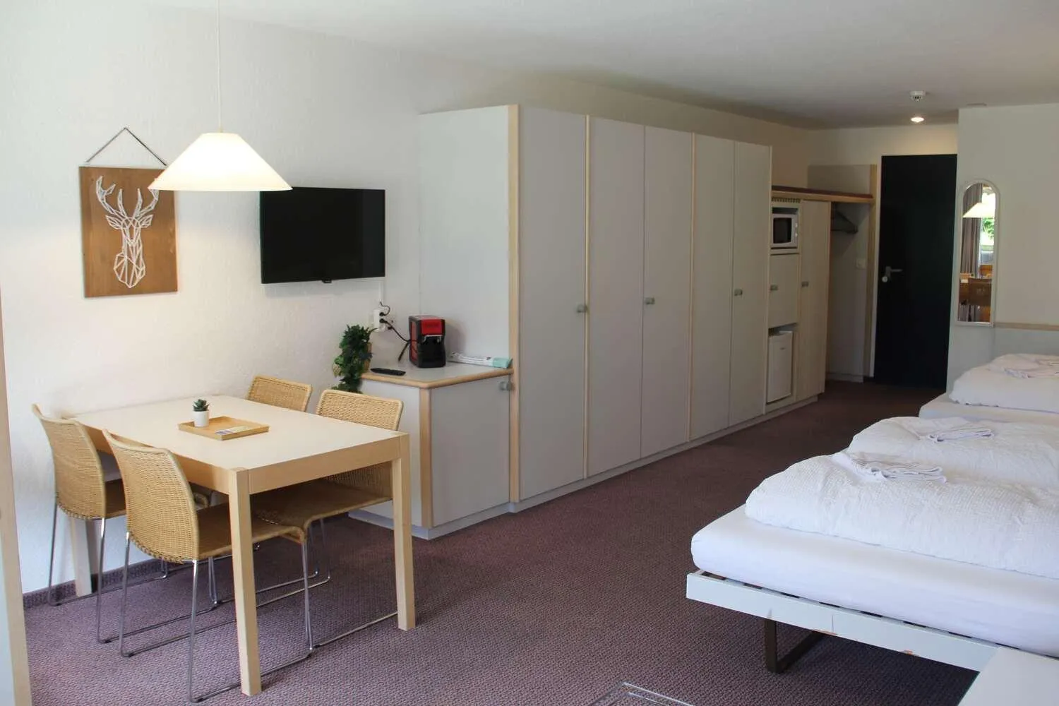 Bed in LODGE - Elements Lodge