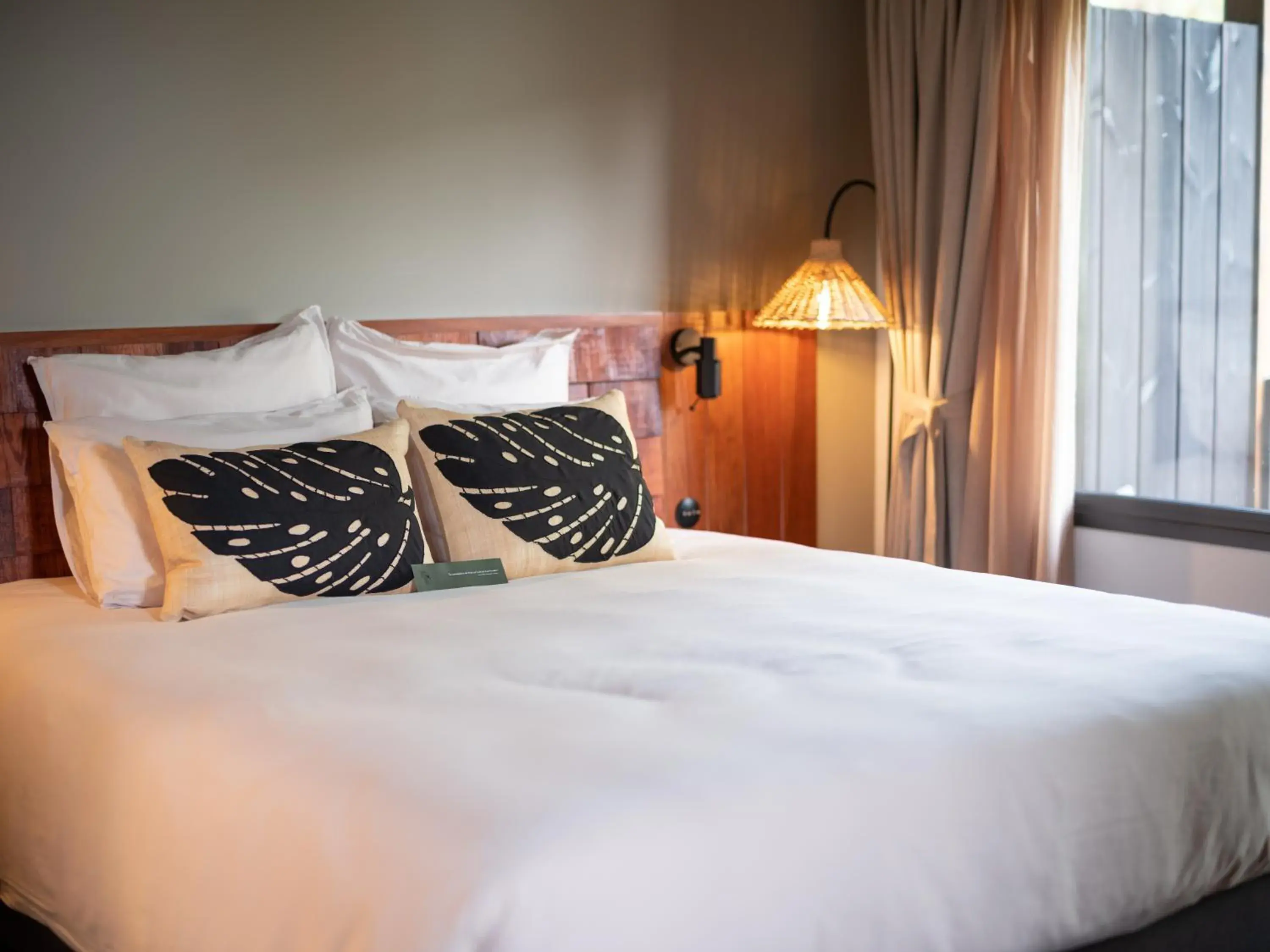 Family Room with Balcony in Hôtel le Tuit-Tuit Family Room with Balcony in Hôtel le Tuit-Tuit