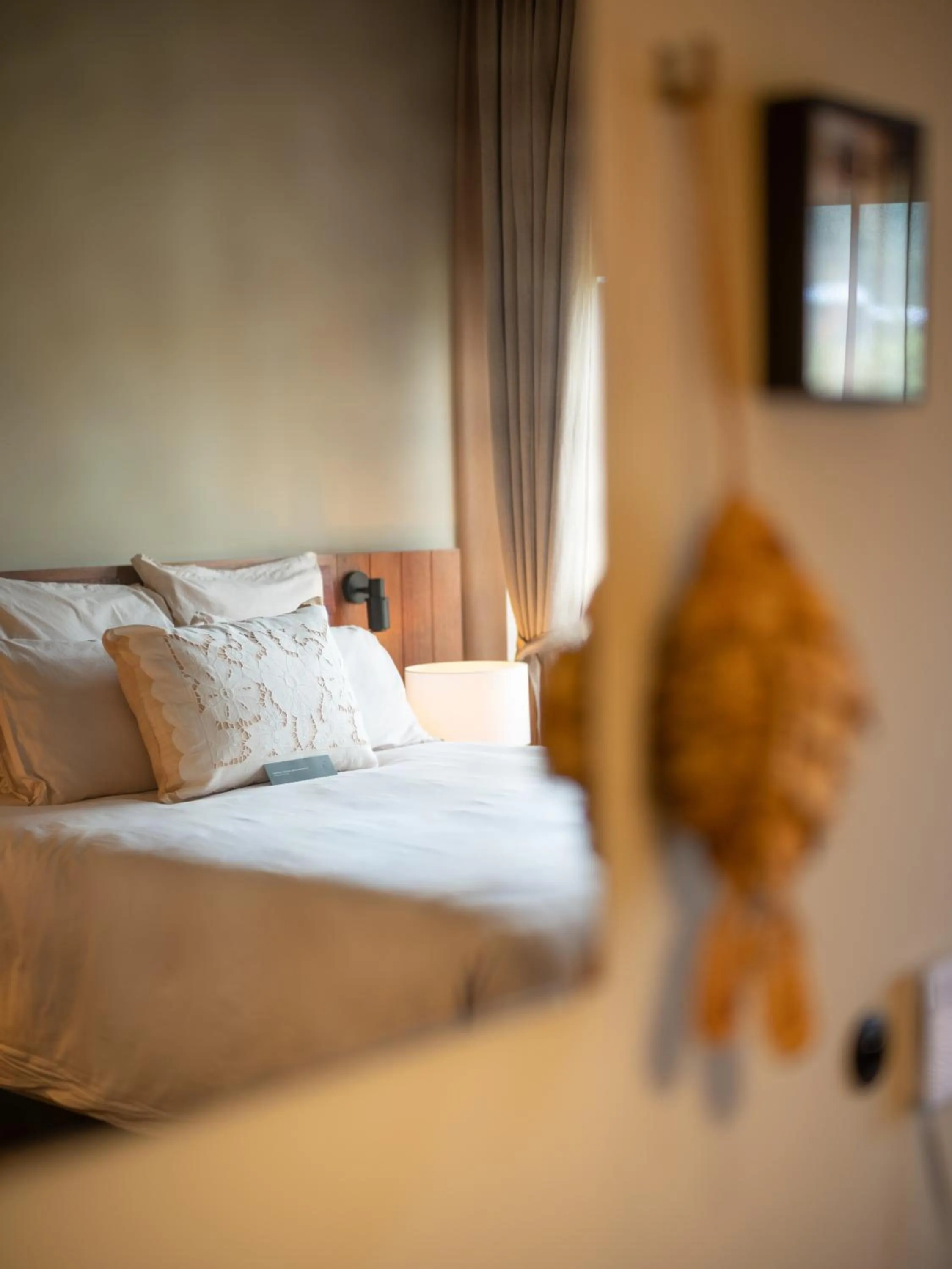 Bedroom, Bed in Hôtel le Tuit-Tuit