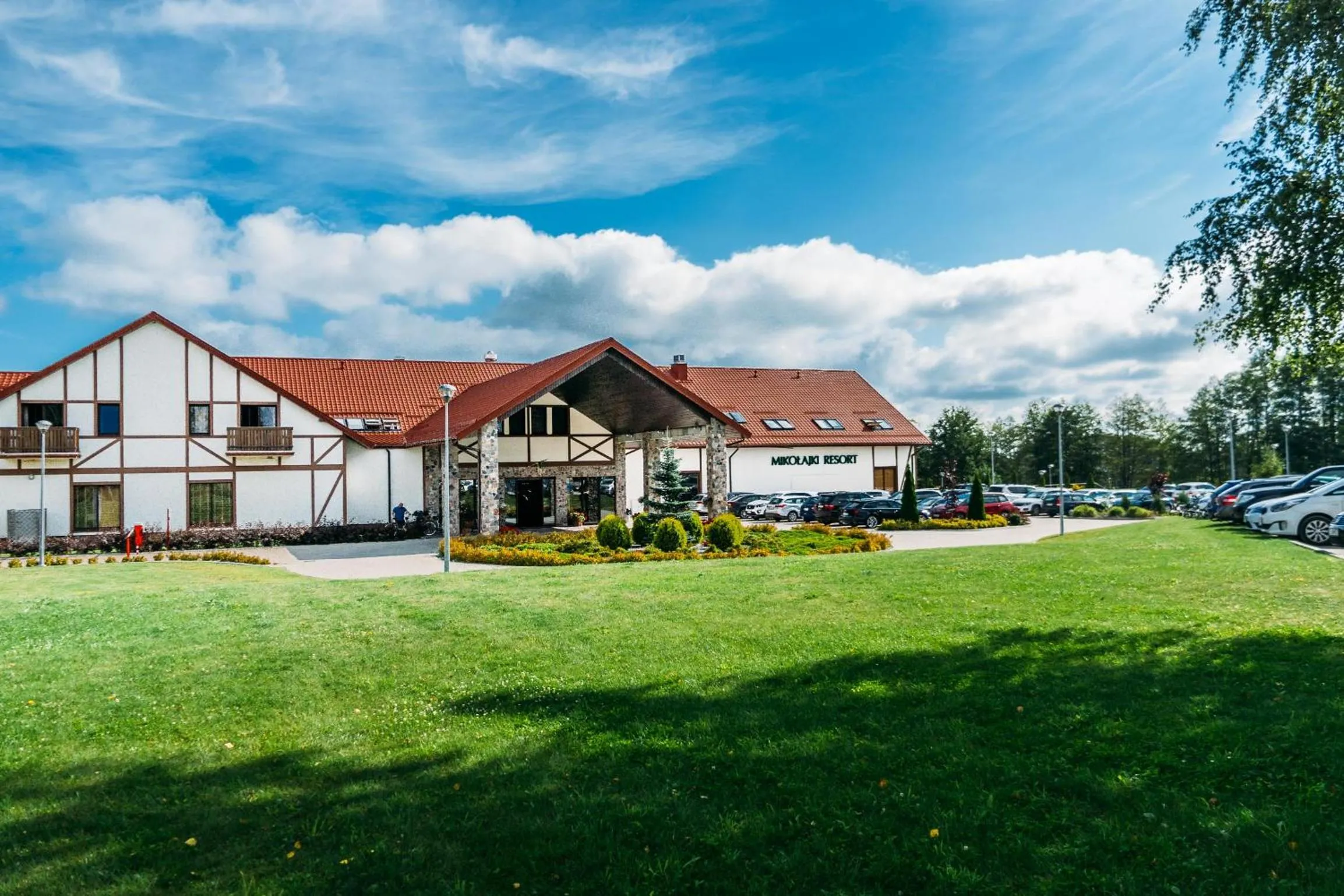 Facade/entrance in Mikołajki Resort Hotel & Spa Jora Wielka