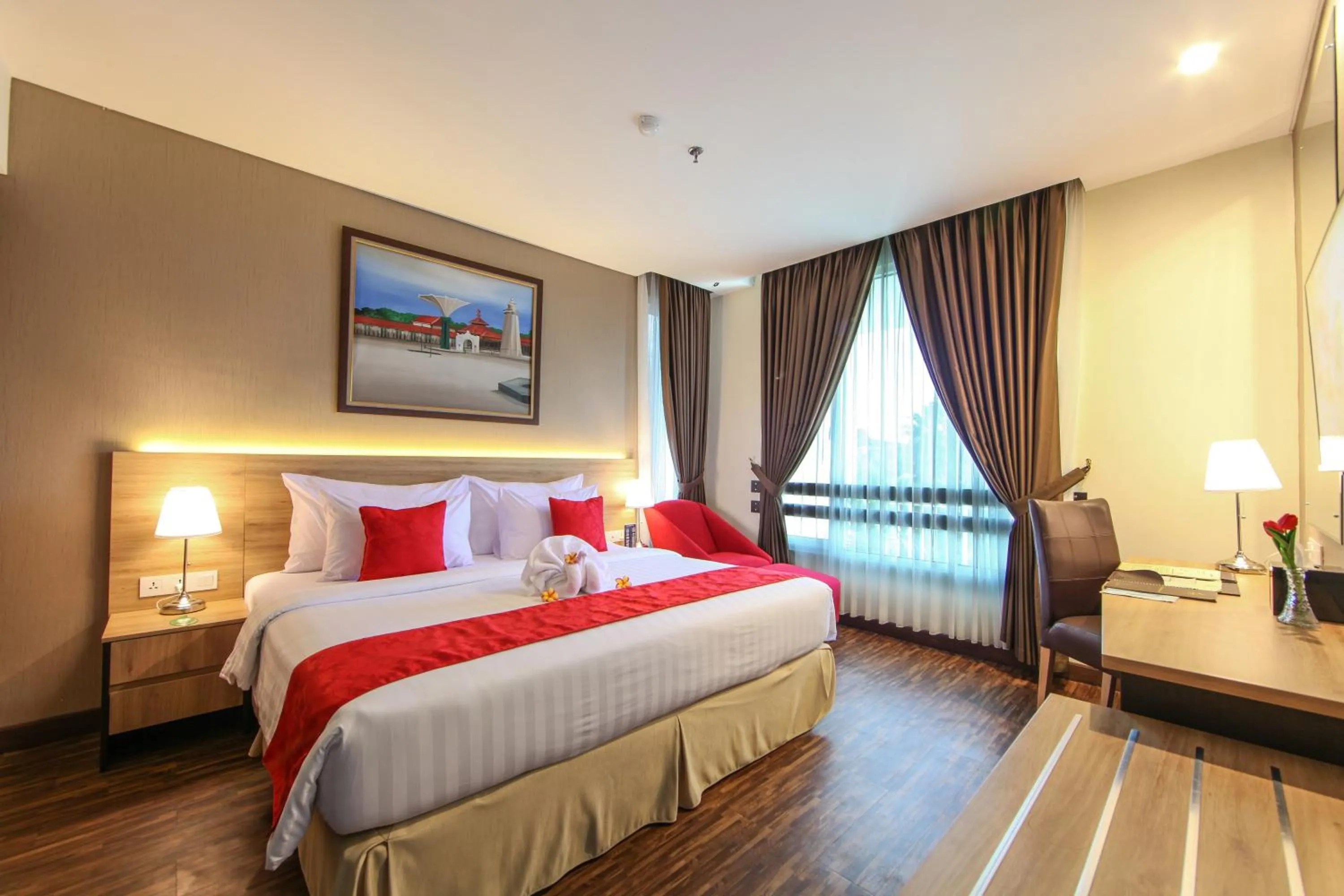 Bed in The Royale Krakatau