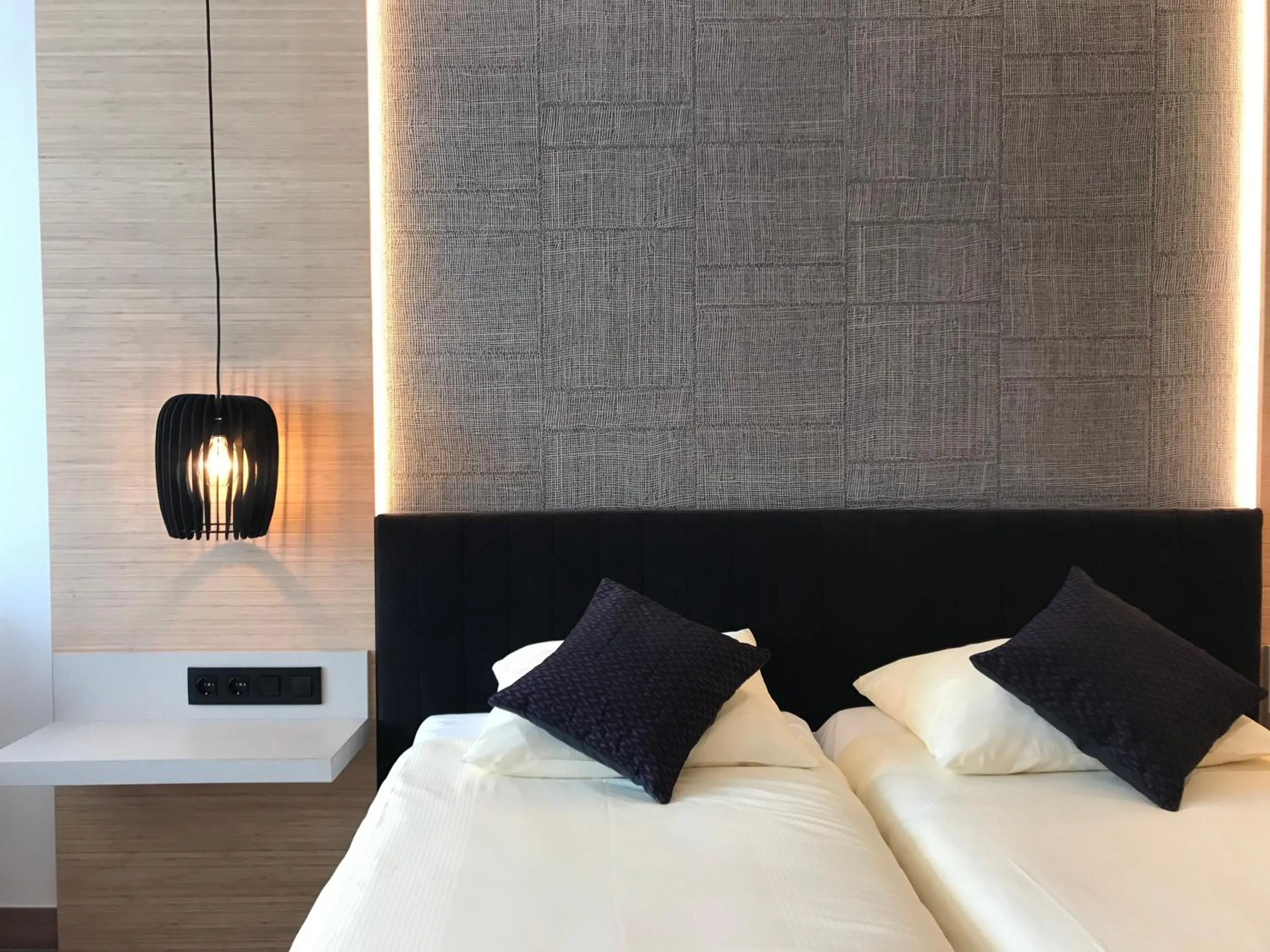 Bedroom, Bed in Hotel - B&B - Appartement de Zevende Heerlijkheid