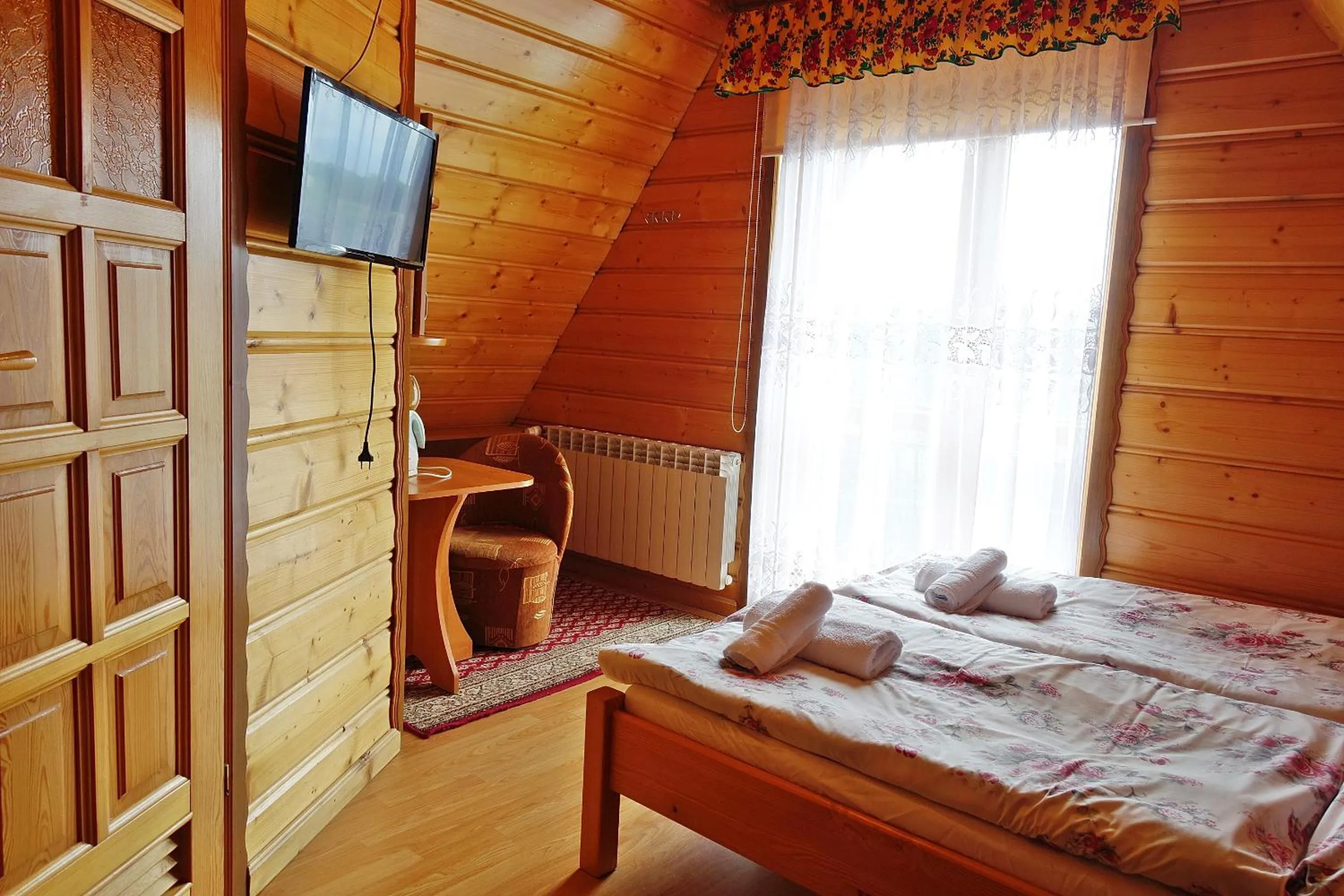 Bed in Pokoje gościnne u Komperdow pod wyciągiem narciarskim Kaniowka