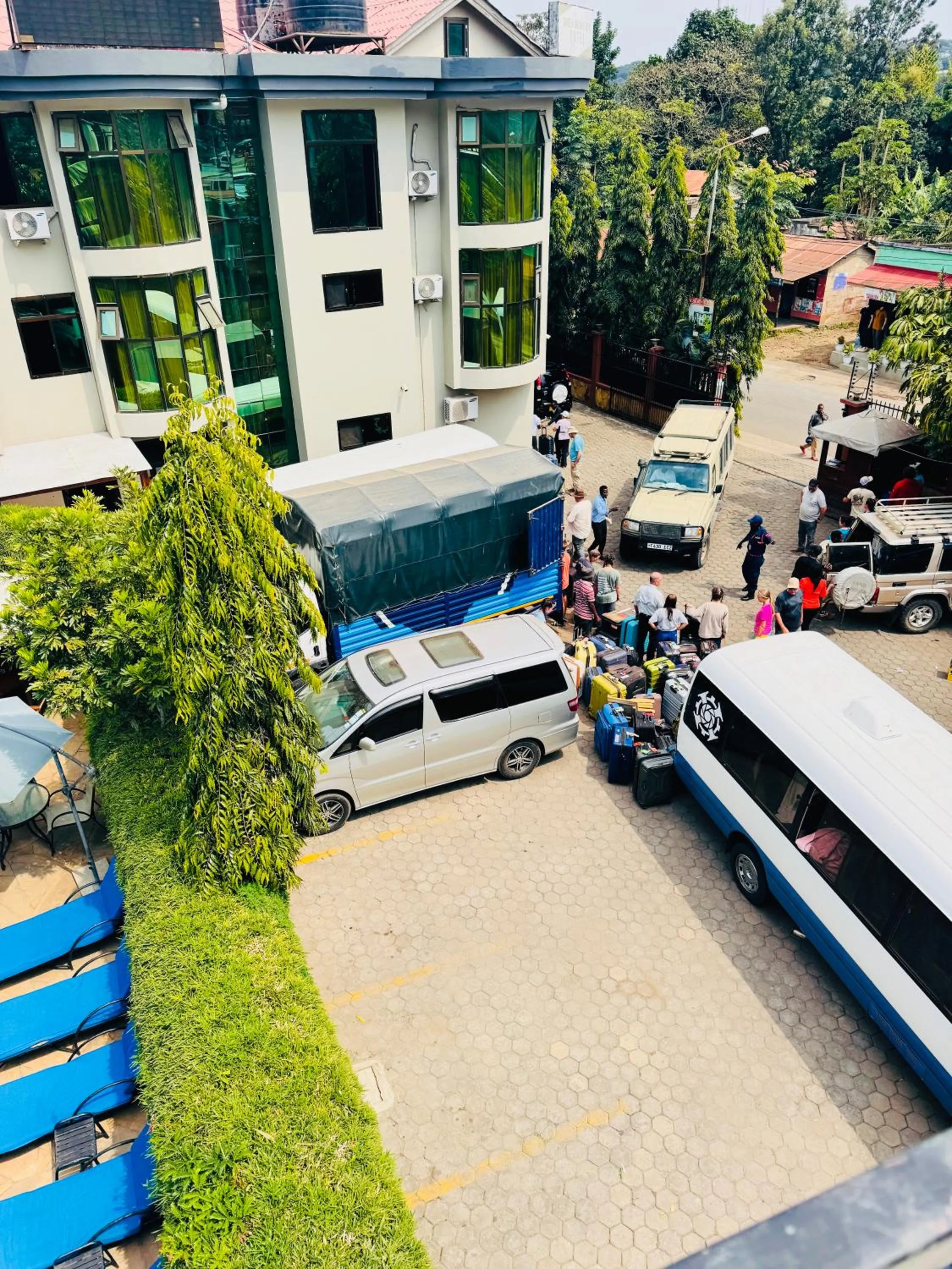 Property building in Green Mountain Hotel