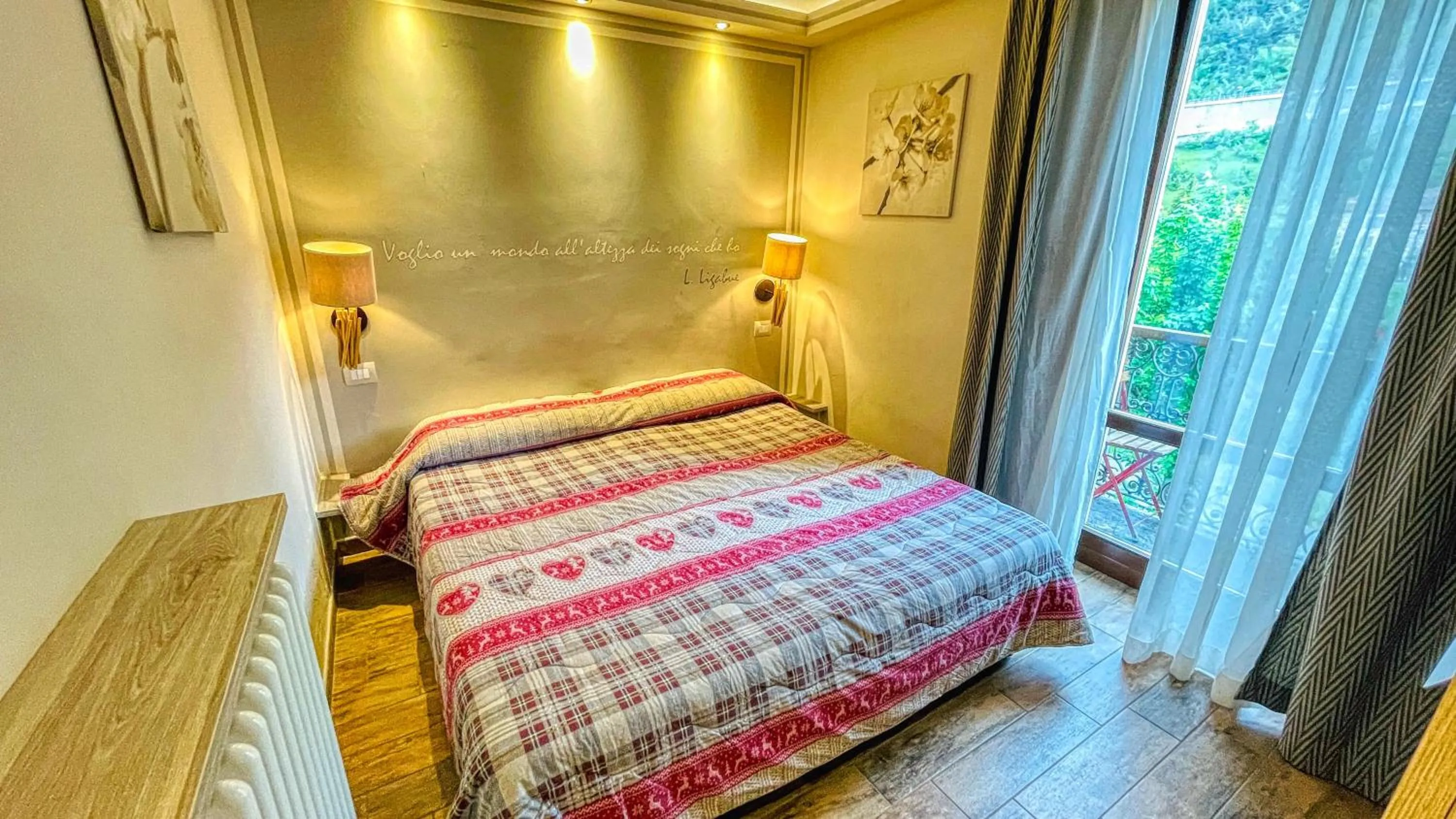 Bed in Residence Tabor