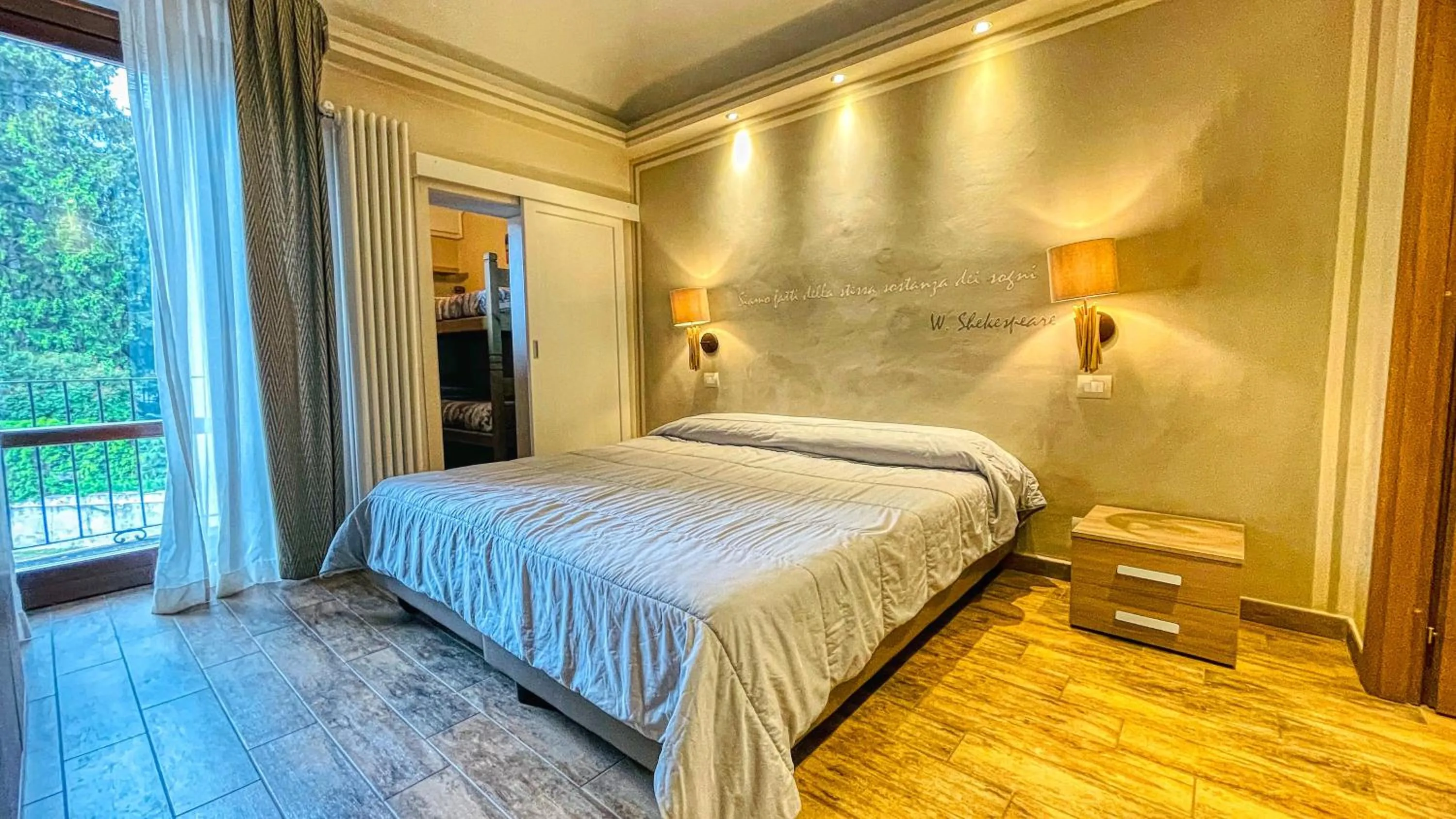 Bed in Residence Tabor