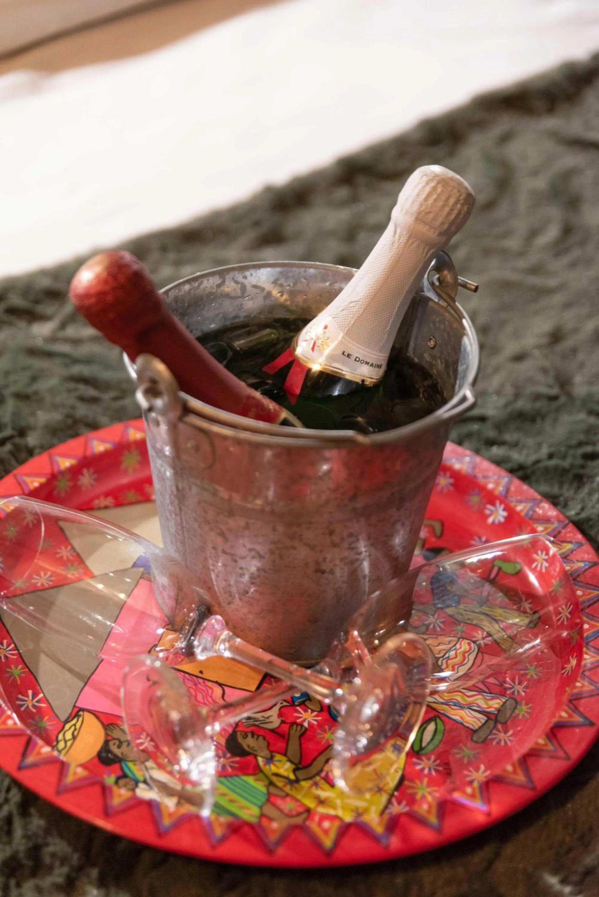 People in Sausage Tree Safari Camp