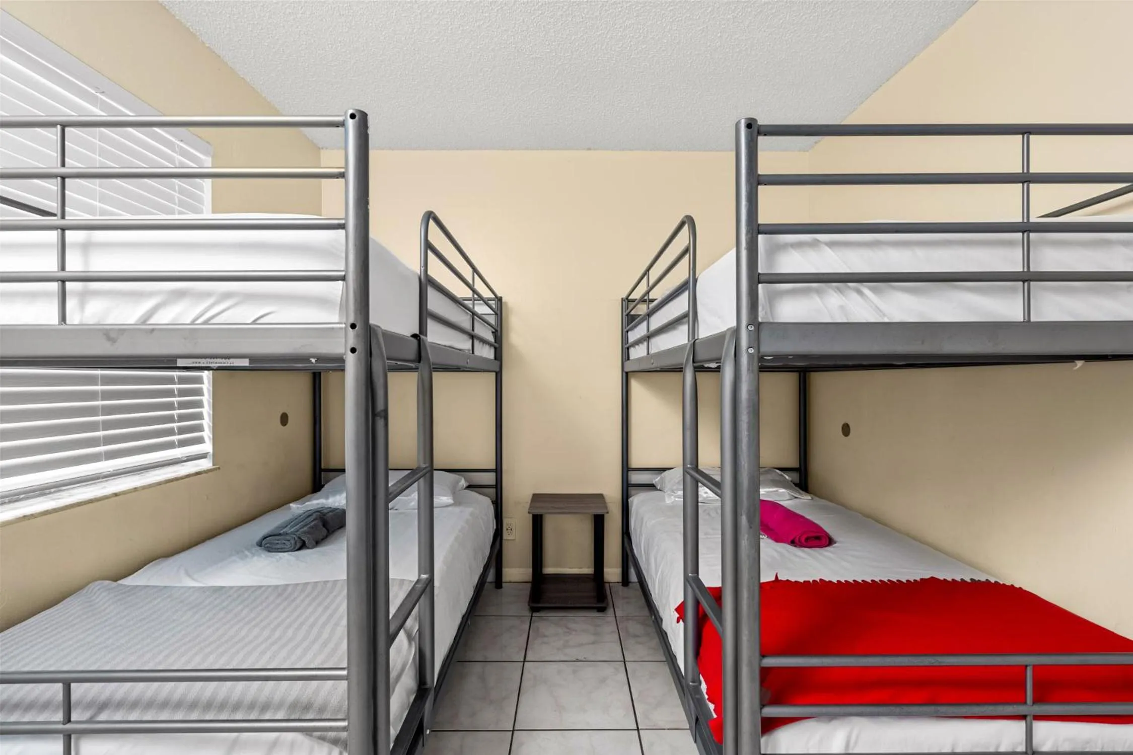 Bed in Crocodhouse early check in eight years hosting