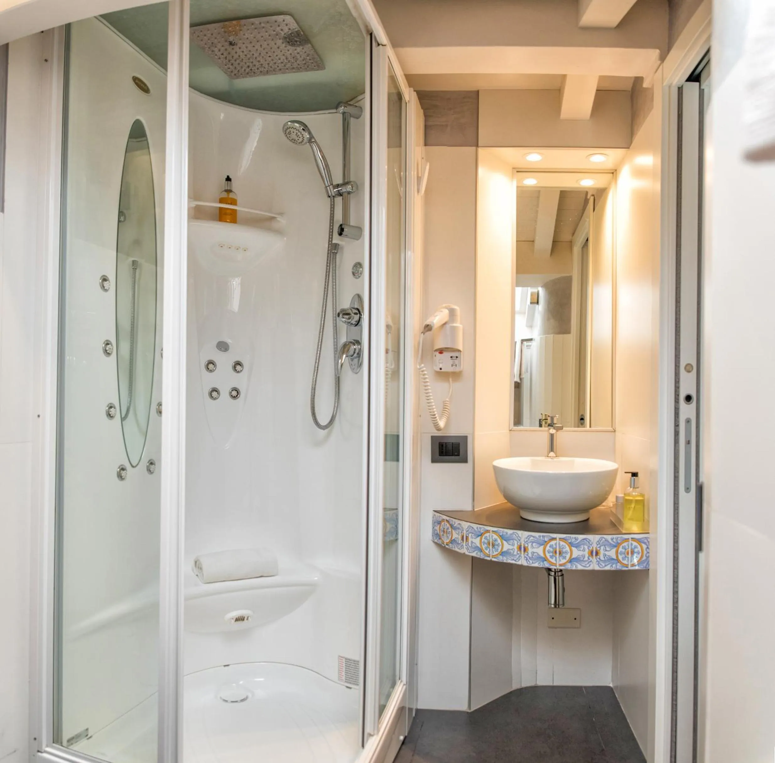 Shower in Casa Turrisi