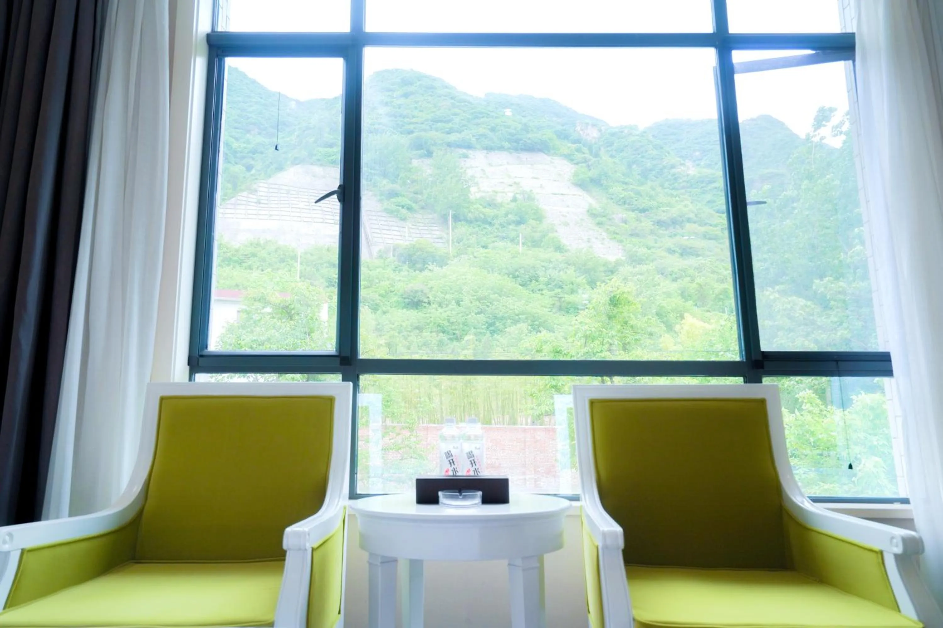 Property building in Huashan Xinghe International Hotel