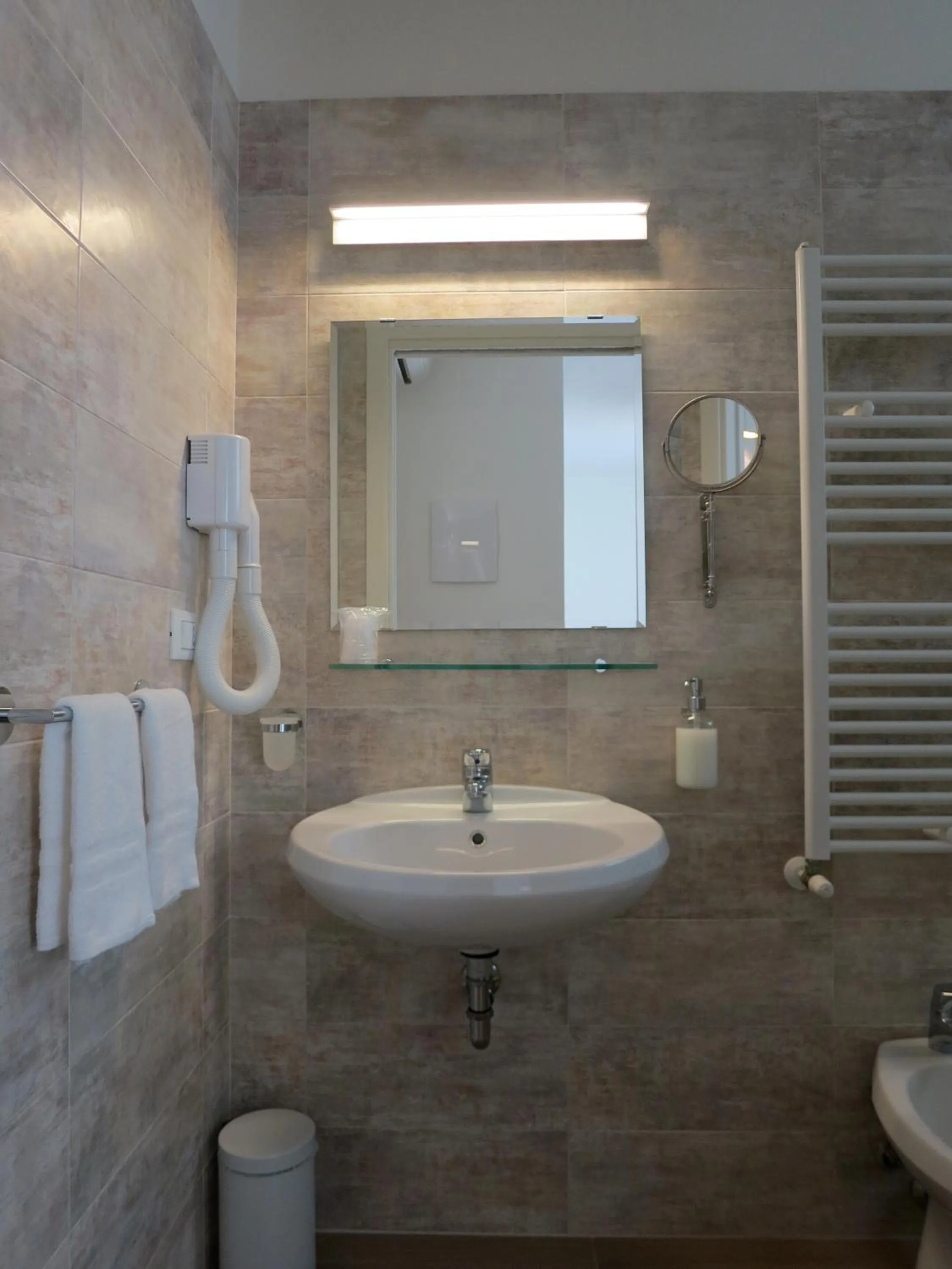 Bathroom in Hotel Riva e Mare