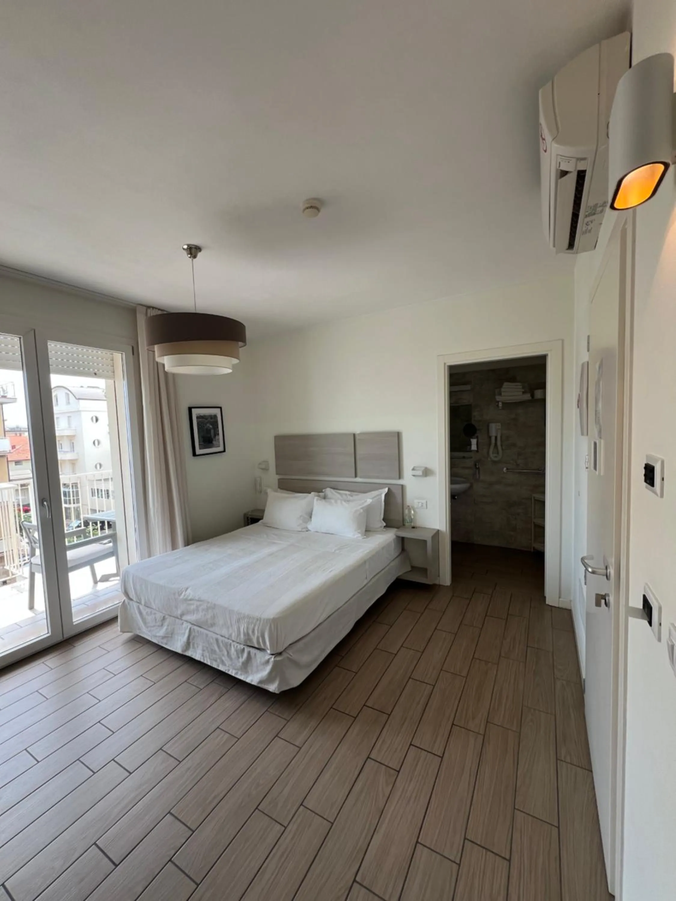 Bedroom, Bed in Hotel Riva e Mare