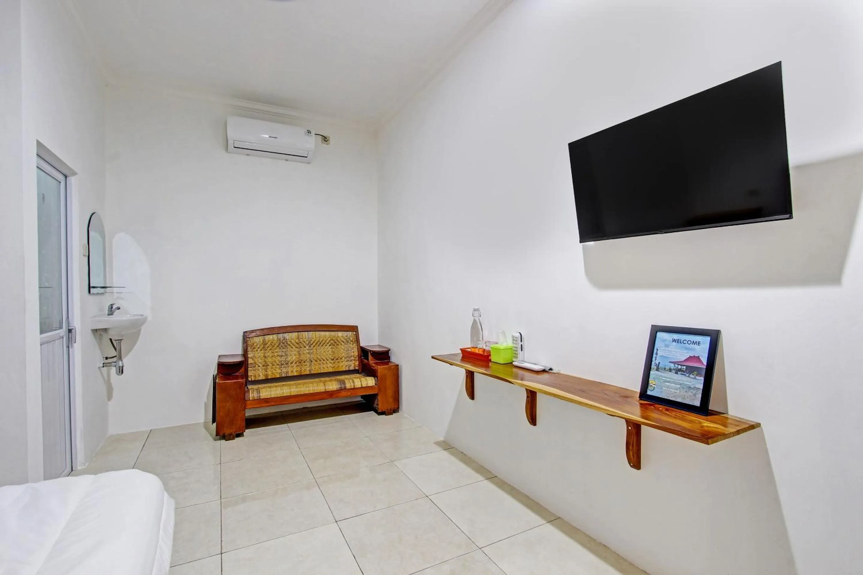 Bedroom in Capital O 93449 The Boekit Song Putri Resort