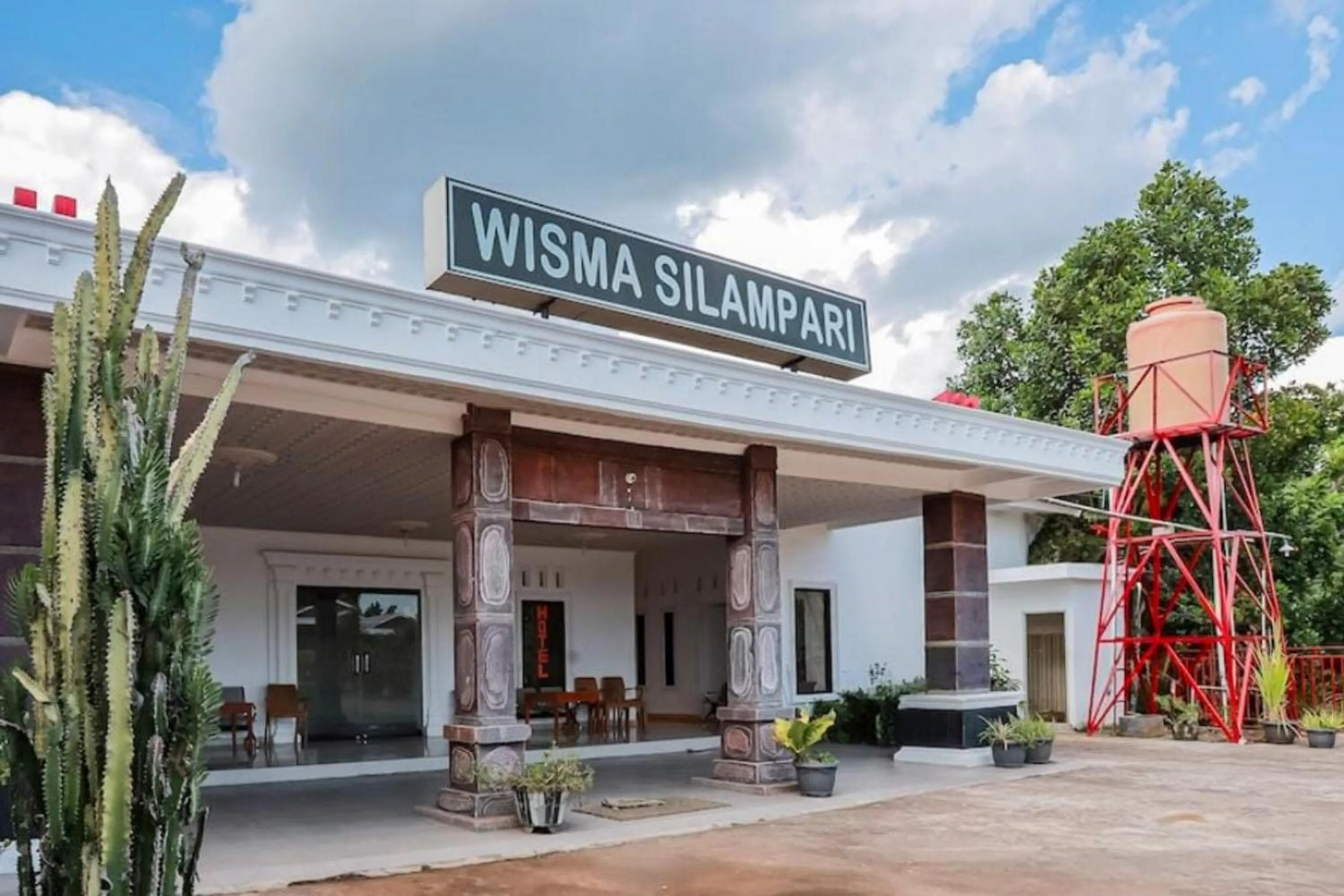 Property building in Wisma Silampari Mitra RedDoorz