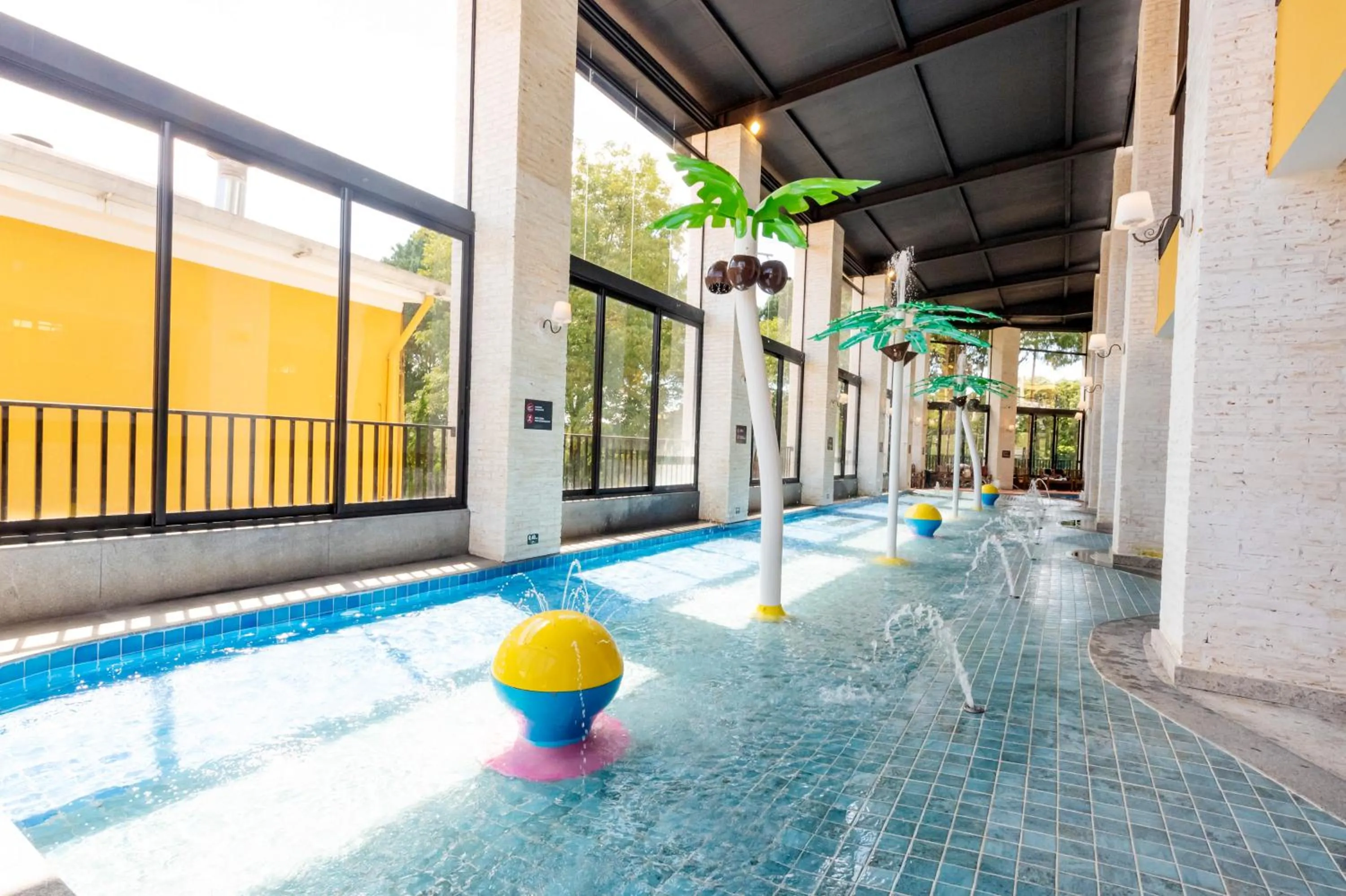 Swimming pool in Monreale Resort Parque Aquático