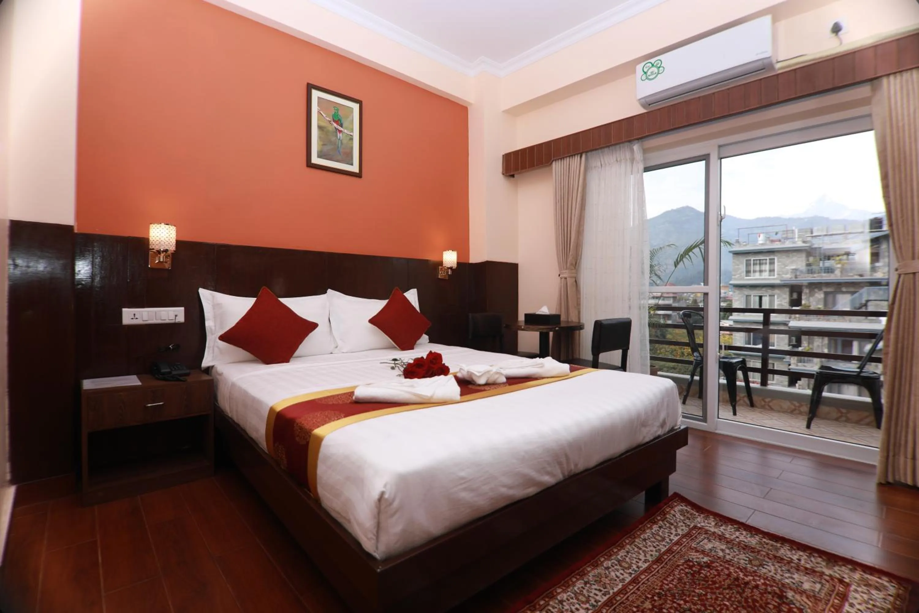 Bed in Hotel Eco Tree Pokhara