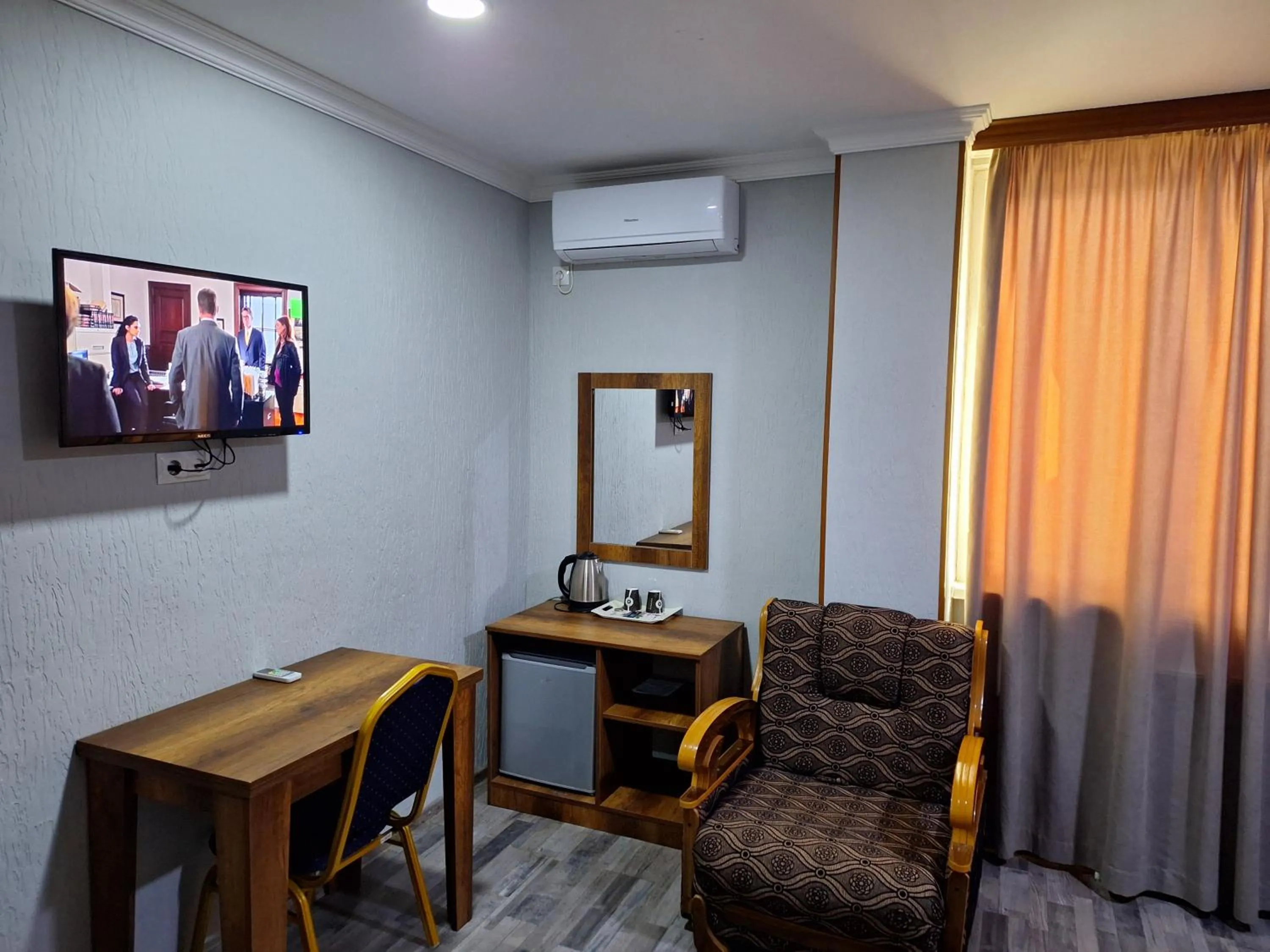 TV and multimedia in Hotel Georgian
