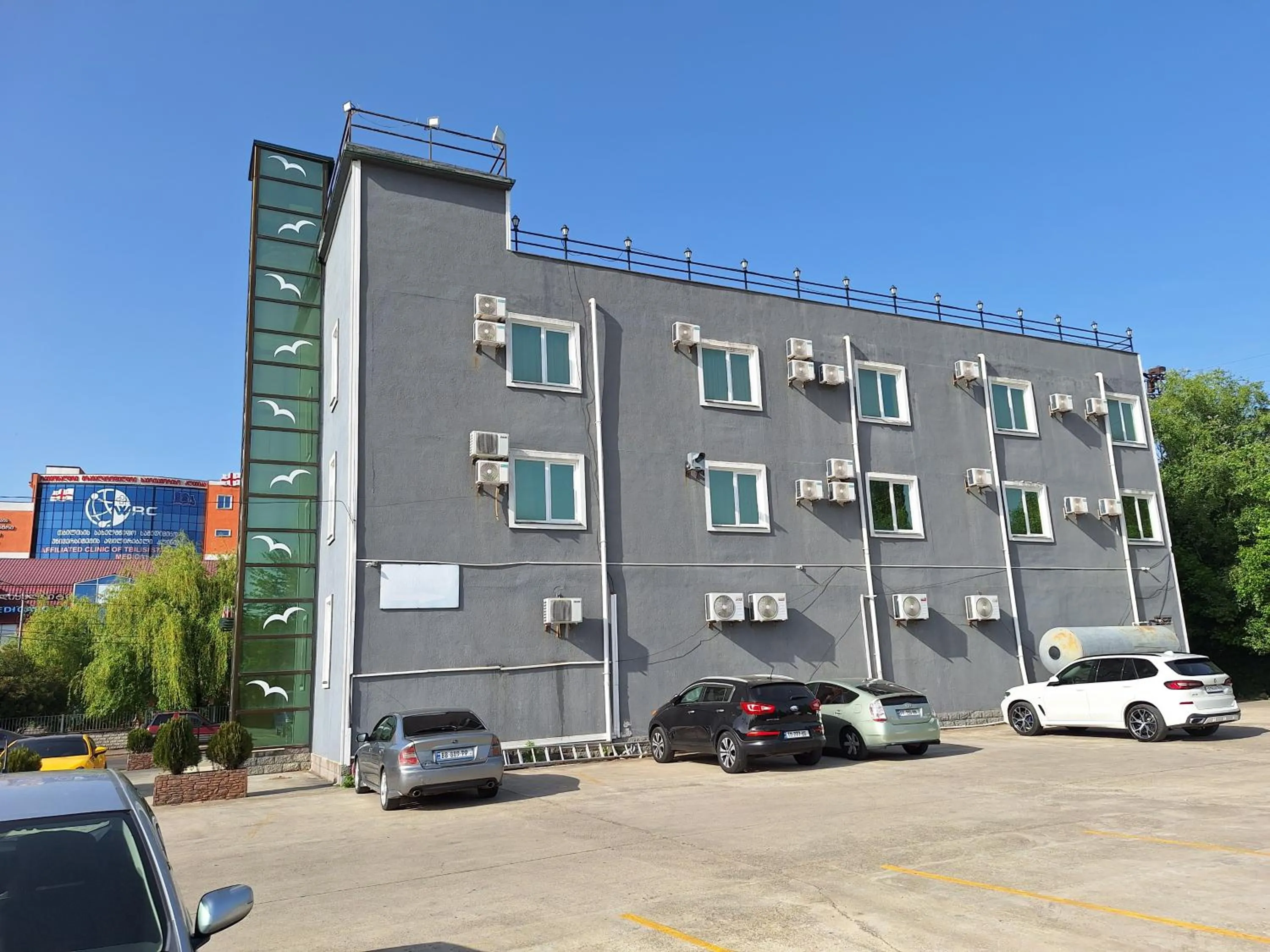 Property building in Hotel Georgian