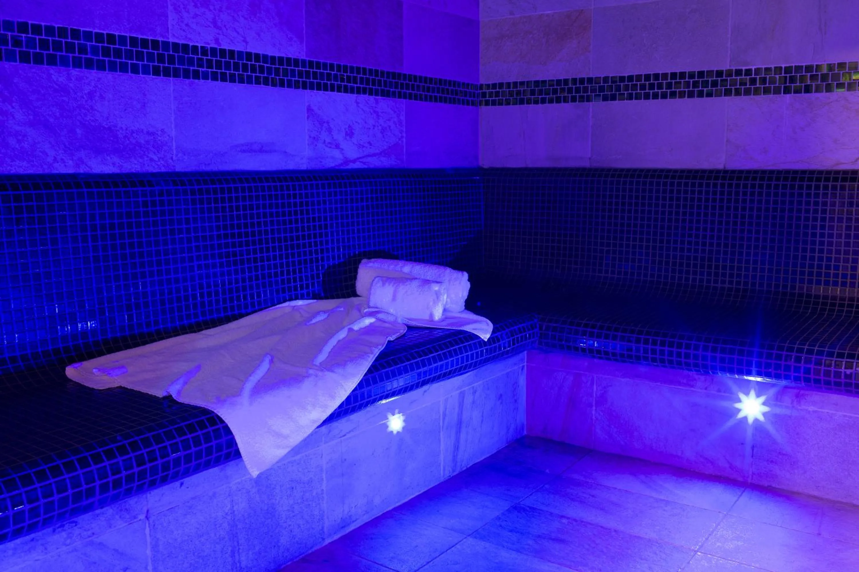 Steam room in CGH Résidence Boutique Le Napoléon